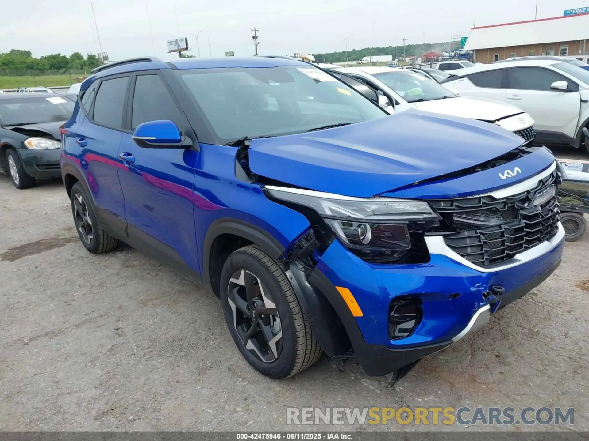 1 Photograph of a damaged car KNDEU2AA6S7781310 KIA SELTOS 2025