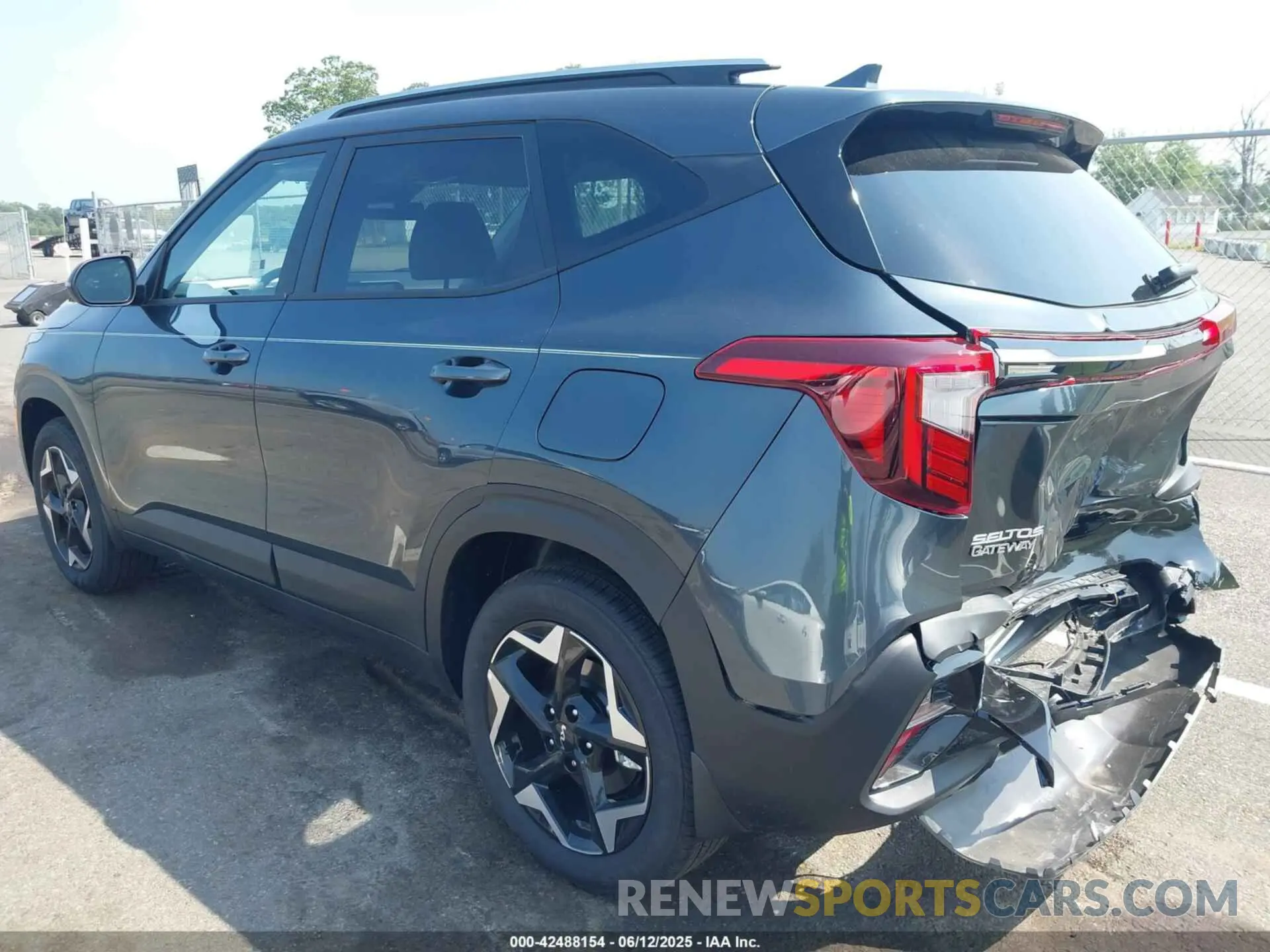 3 Photograph of a damaged car KNDEUCAA0S7749362 KIA SELTOS 2025
