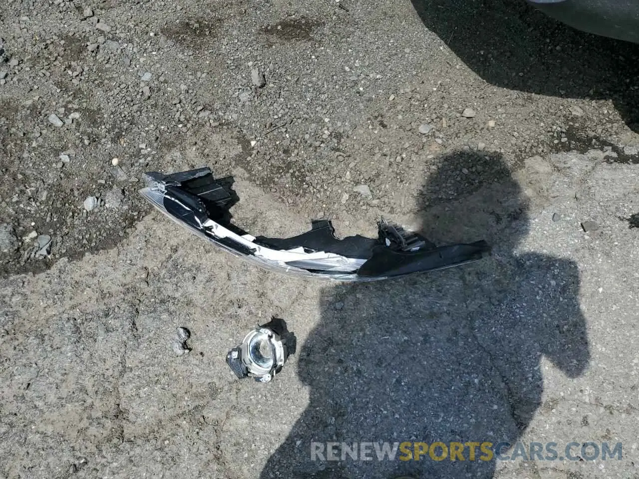13 Photograph of a damaged car KNDEUCAA0S7749636 KIA SELTOS 2025