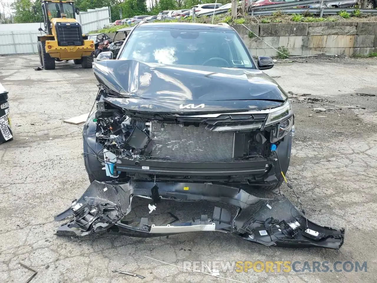 5 Photograph of a damaged car KNDEUCAA0S7749636 KIA SELTOS 2025