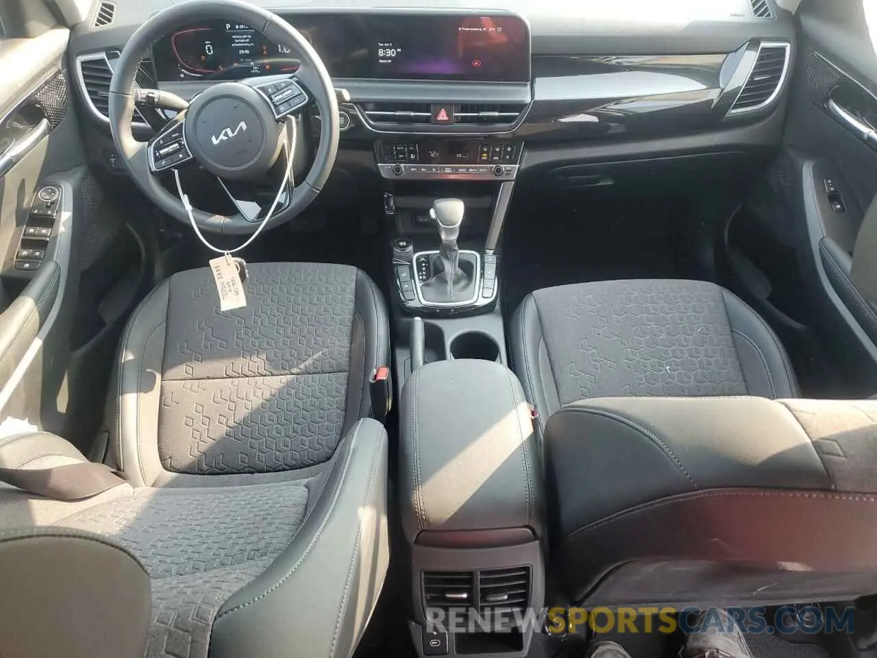 8 Фотография поврежденного автомобиля KNDEUCAA3S7740753 KIA SELTOS 2025