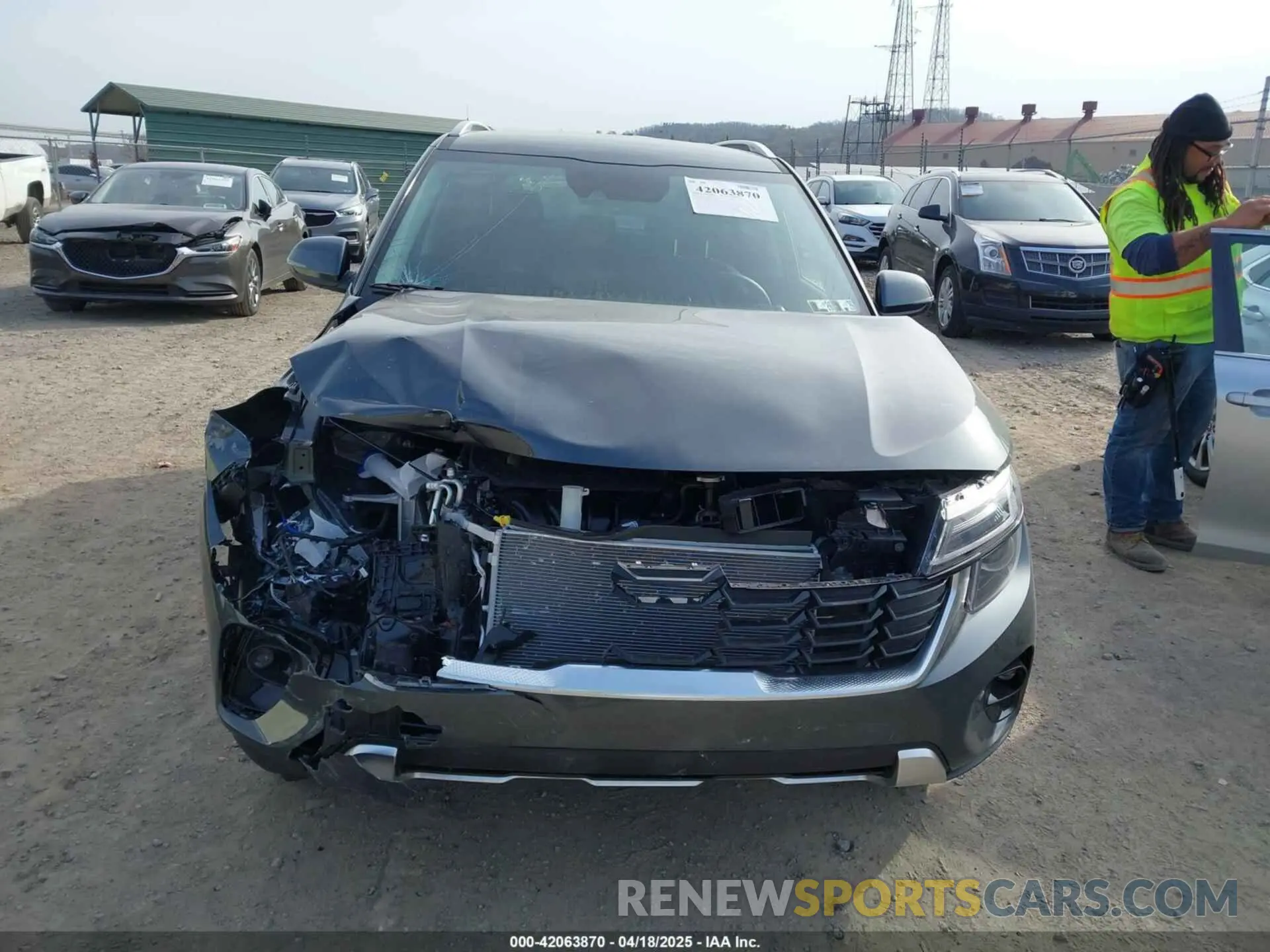 13 Фотография поврежденного автомобиля KNDEUCAA6S7750578 KIA SELTOS 2025
