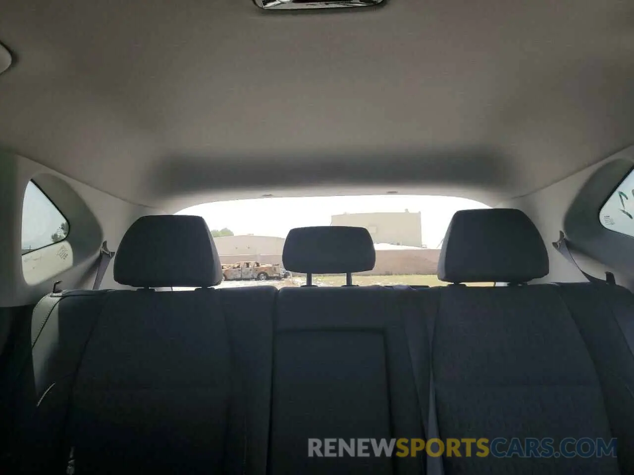 10 Фотография поврежденного автомобиля KNDEUCA70R7588199 KIA SELTOS X L 2024