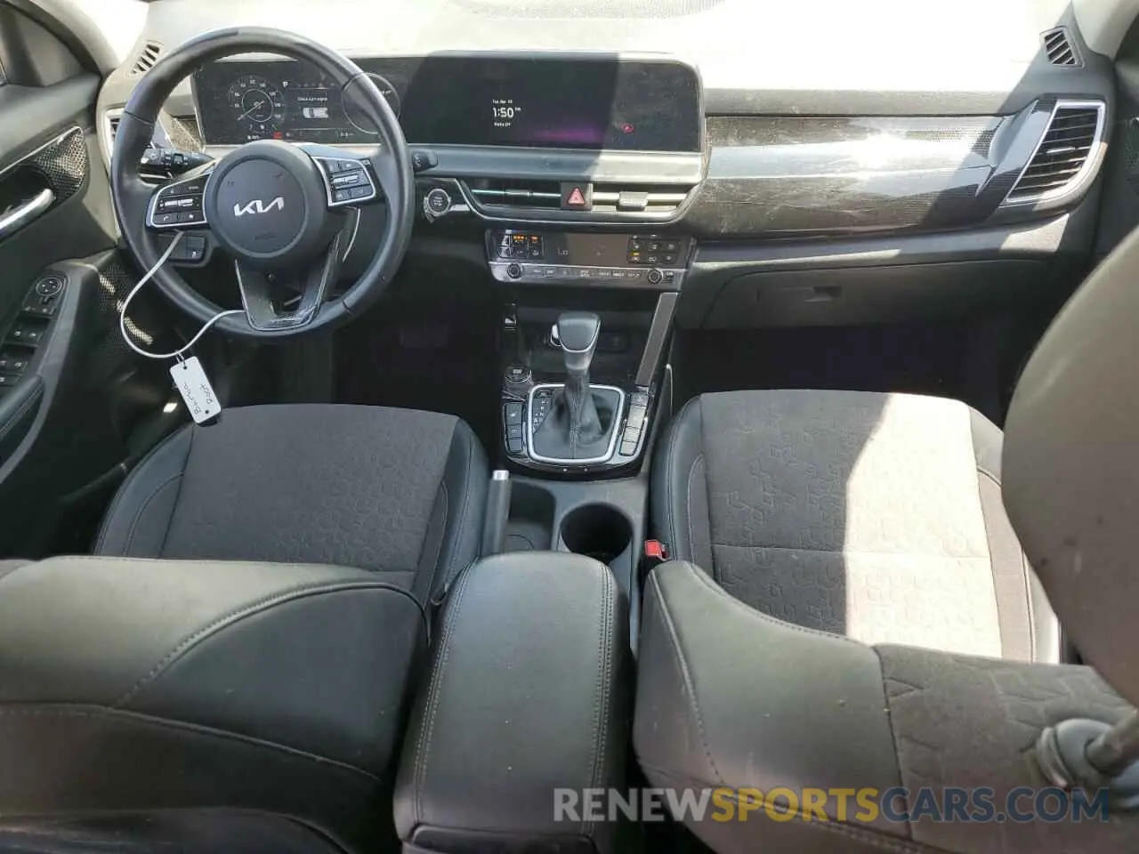 8 Фотография поврежденного автомобиля KNDEUCA70R7588199 KIA SELTOS X L 2024