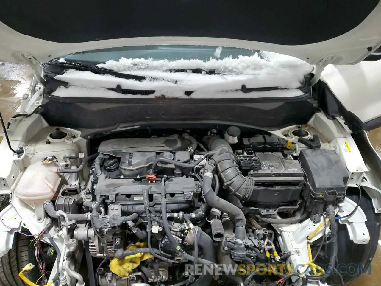 12 Фотография поврежденного автомобиля KNDEUCA73R7483558 KIA SELTOS X L 2024