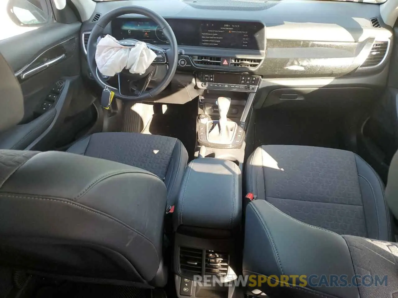 8 Photograph of a damaged car KNDEUCA73R7555892 KIA SELTOS X L 2024