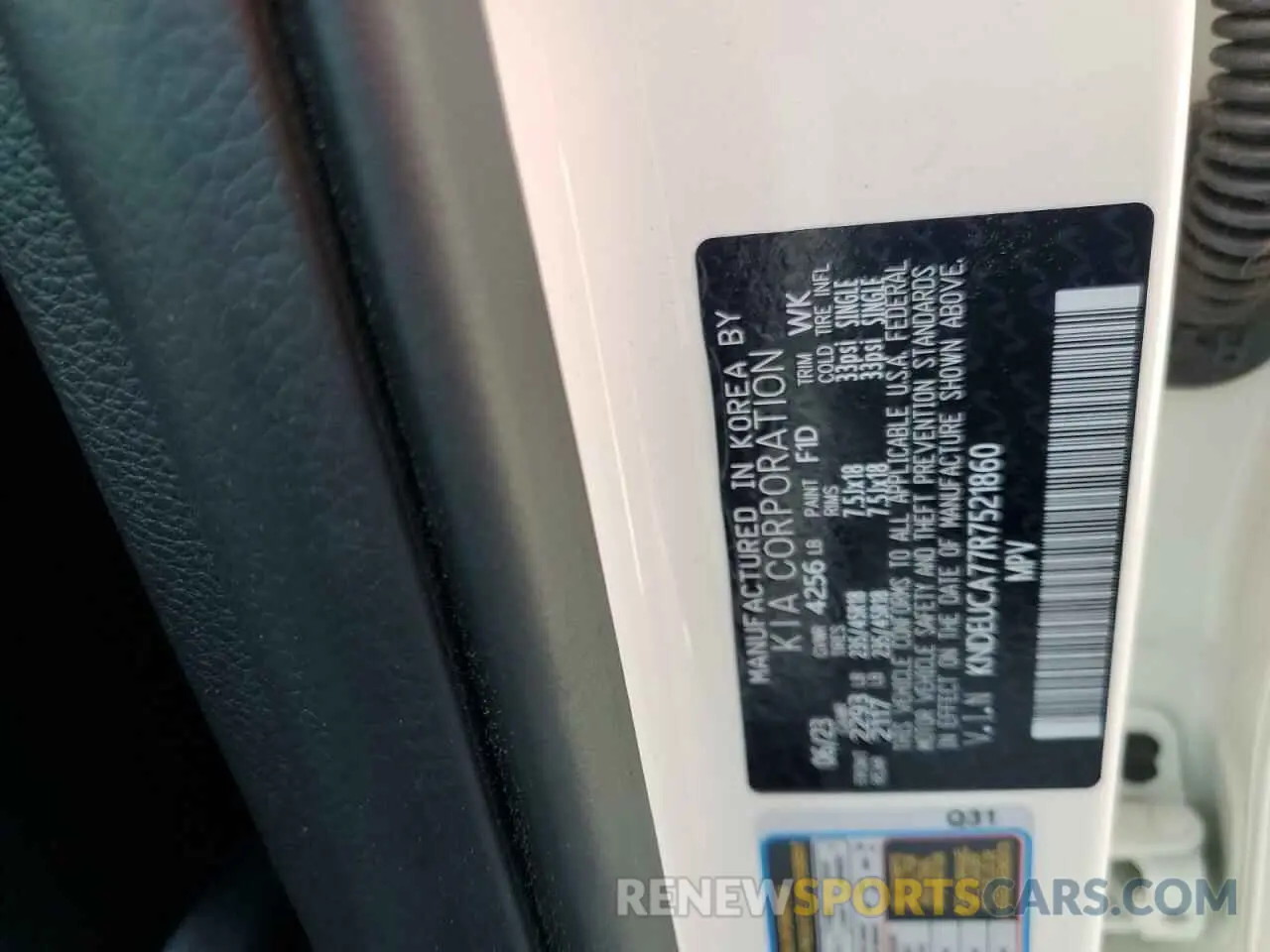 13 Фотография поврежденного автомобиля KNDEUCA77R7521860 KIA SELTOS X L 2024