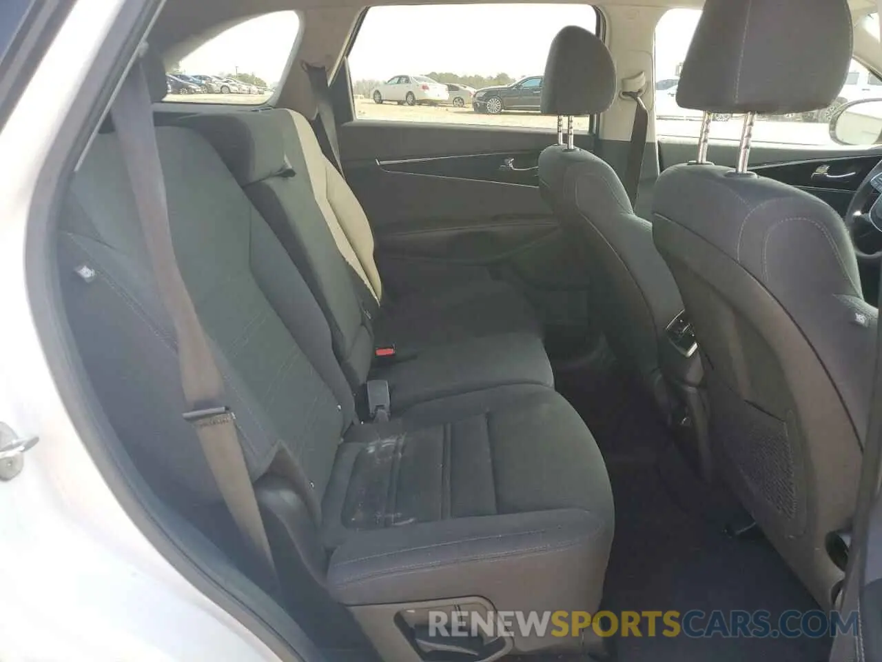 11 Фотография поврежденного автомобиля 5XYPG4A30KG599330 KIA SORENTO 2019