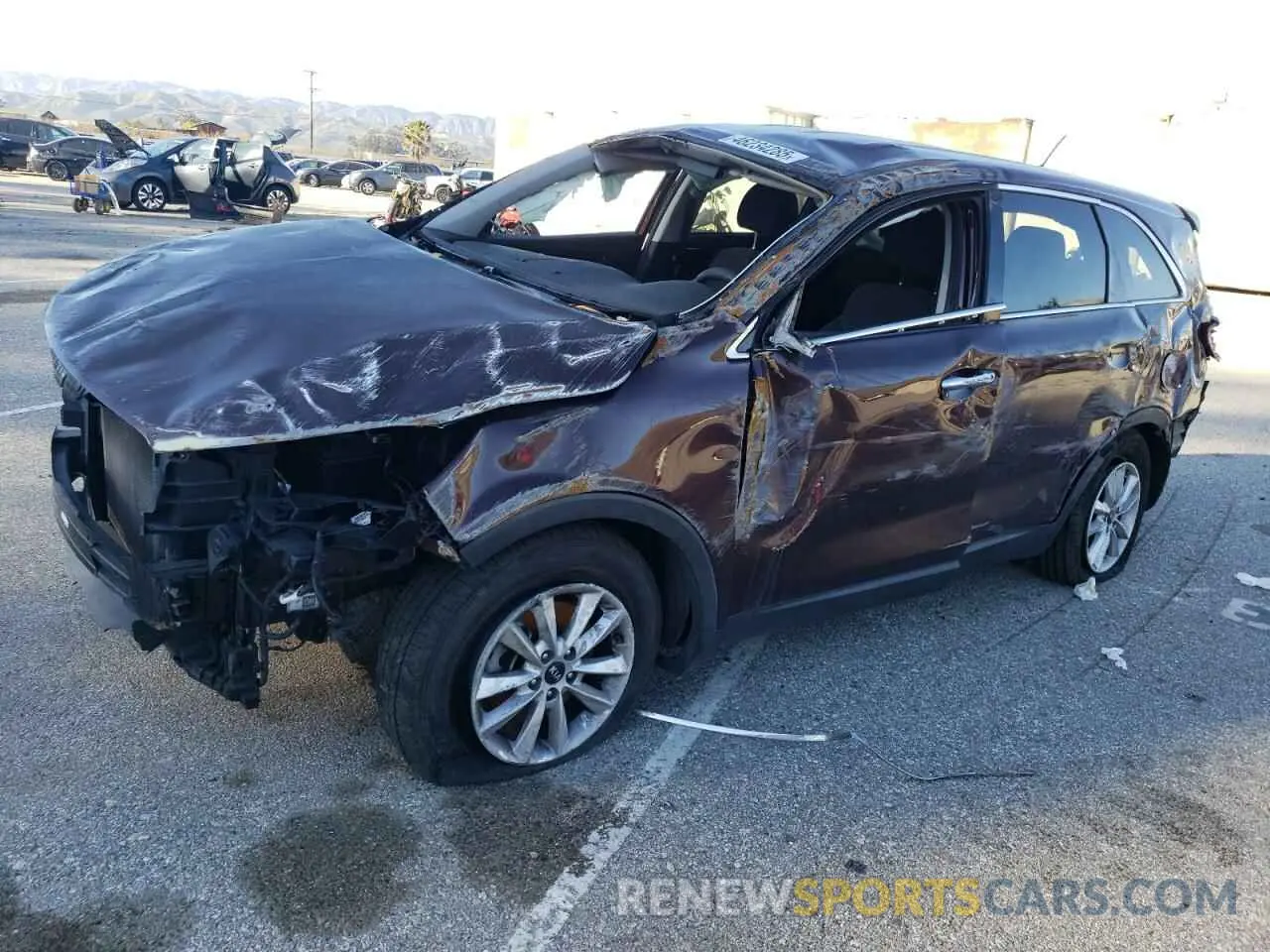 1 Photograph of a damaged car 5XYPG4A31KG505634 KIA SORENTO 2019