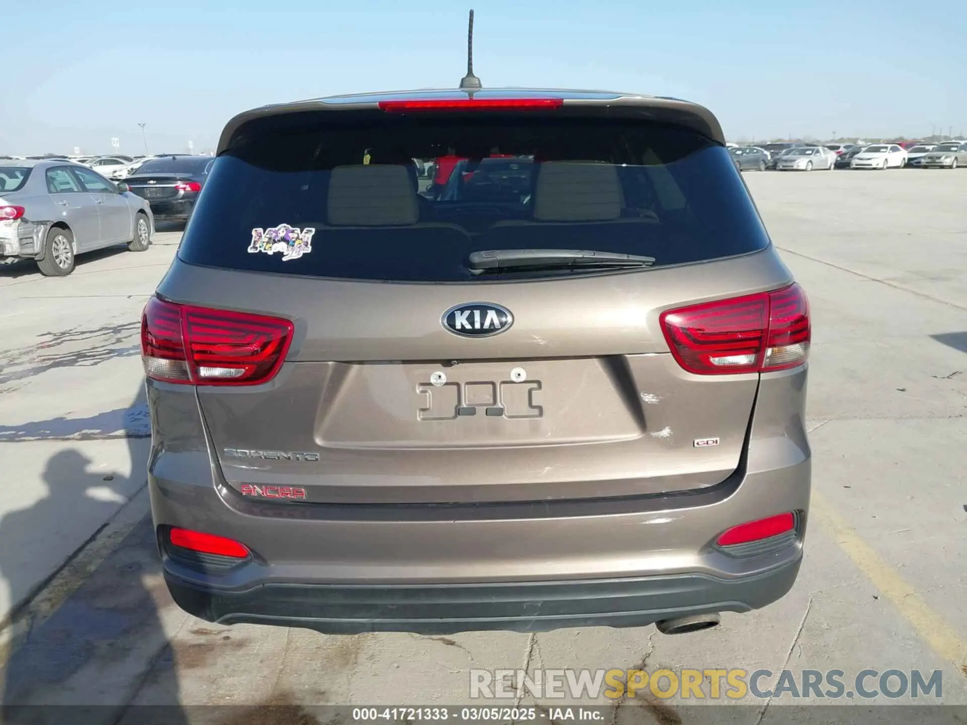 15 Фотография поврежденного автомобиля 5XYPG4A31KG567938 KIA SORENTO 2019