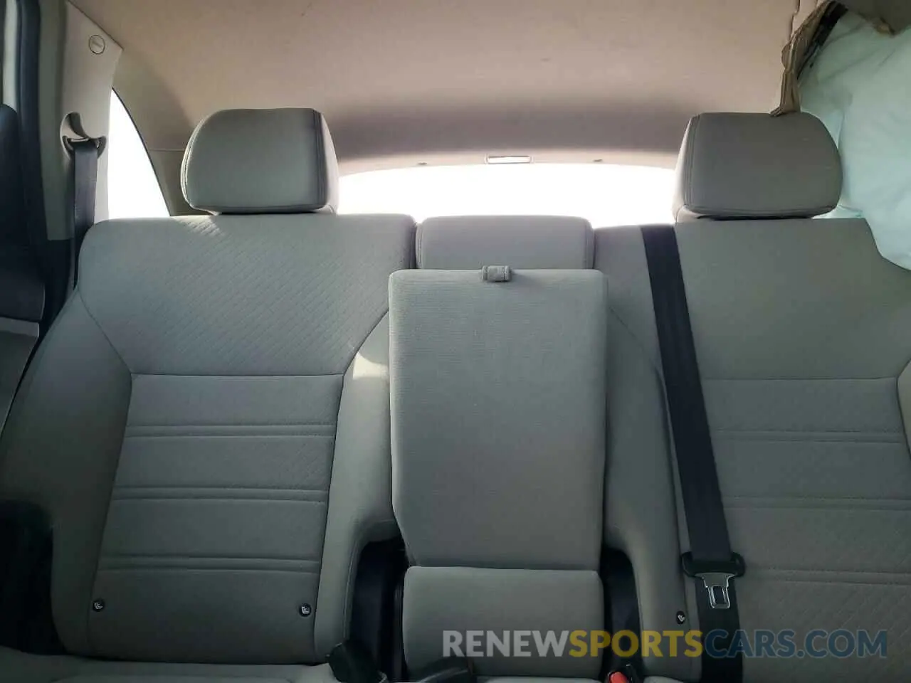 10 Фотография поврежденного автомобиля 5XYPG4A32KG502032 KIA SORENTO 2019