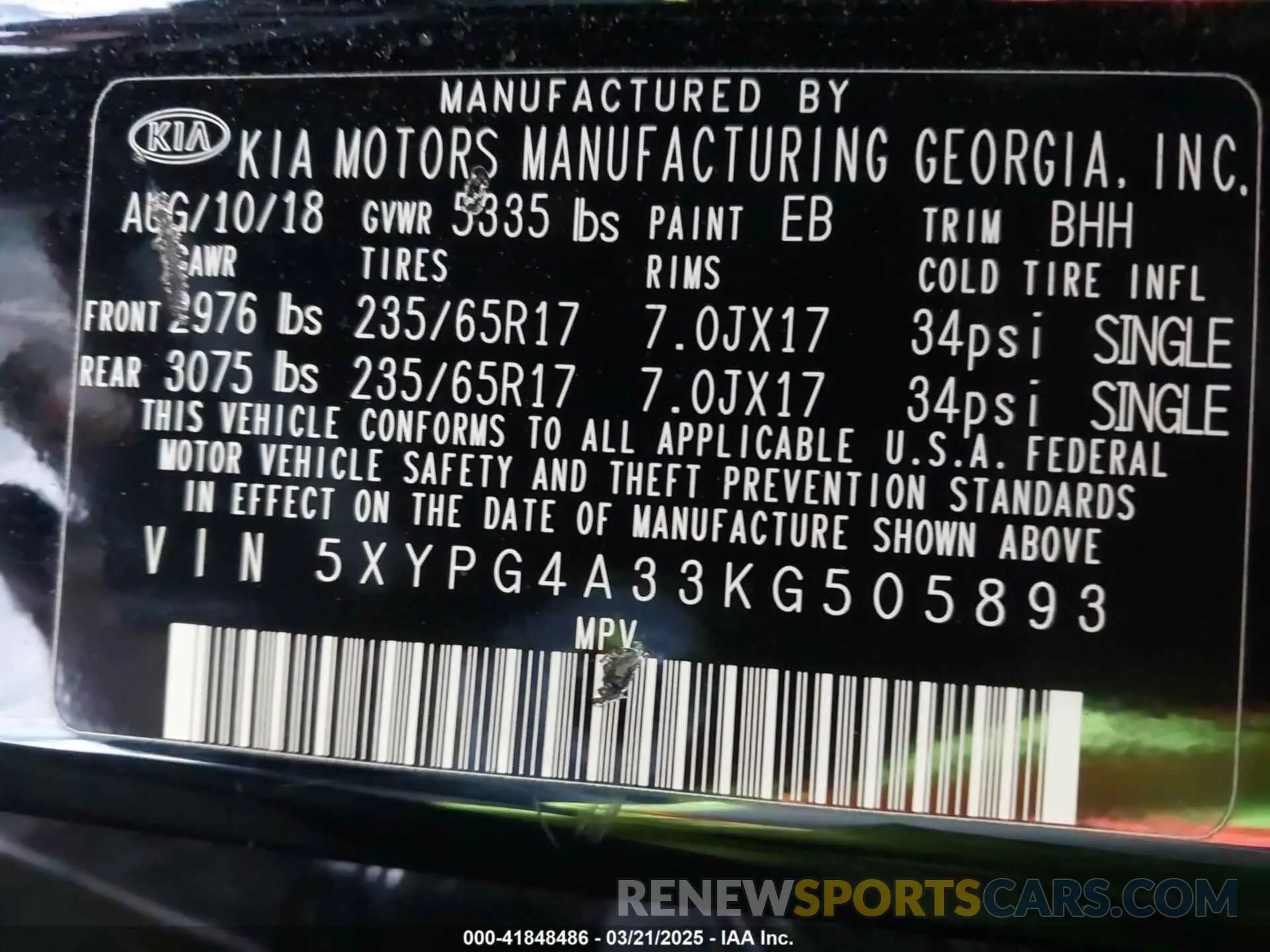 9 Photograph of a damaged car 5XYPG4A33KG505893 KIA SORENTO 2019