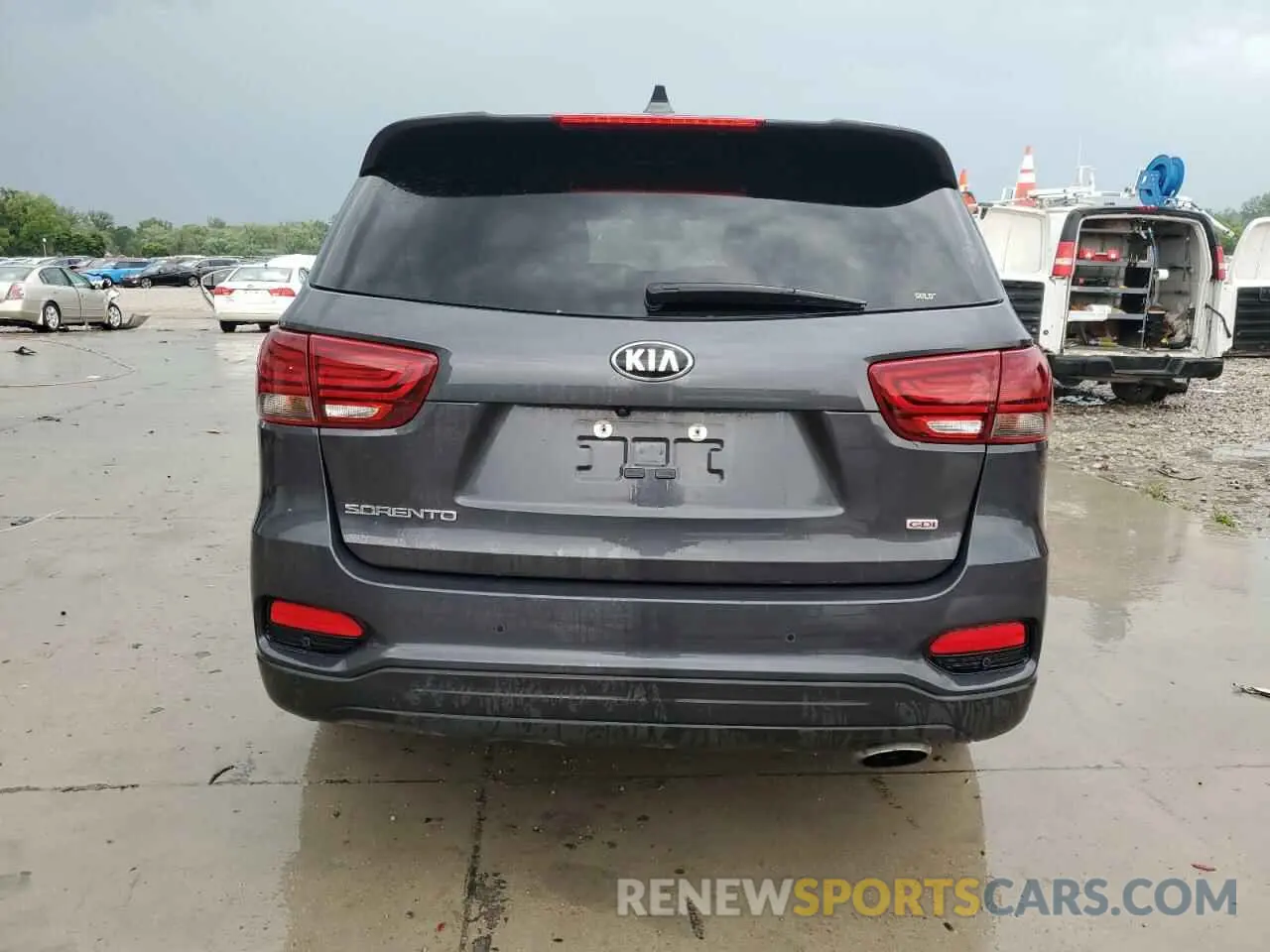 6 Photograph of a damaged car 5XYPG4A34KG534173 KIA SORENTO 2019