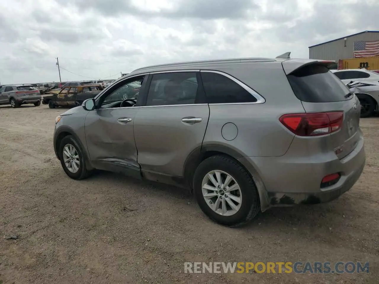 2 Photograph of a damaged car 5XYPG4A34KG534917 KIA SORENTO 2019
