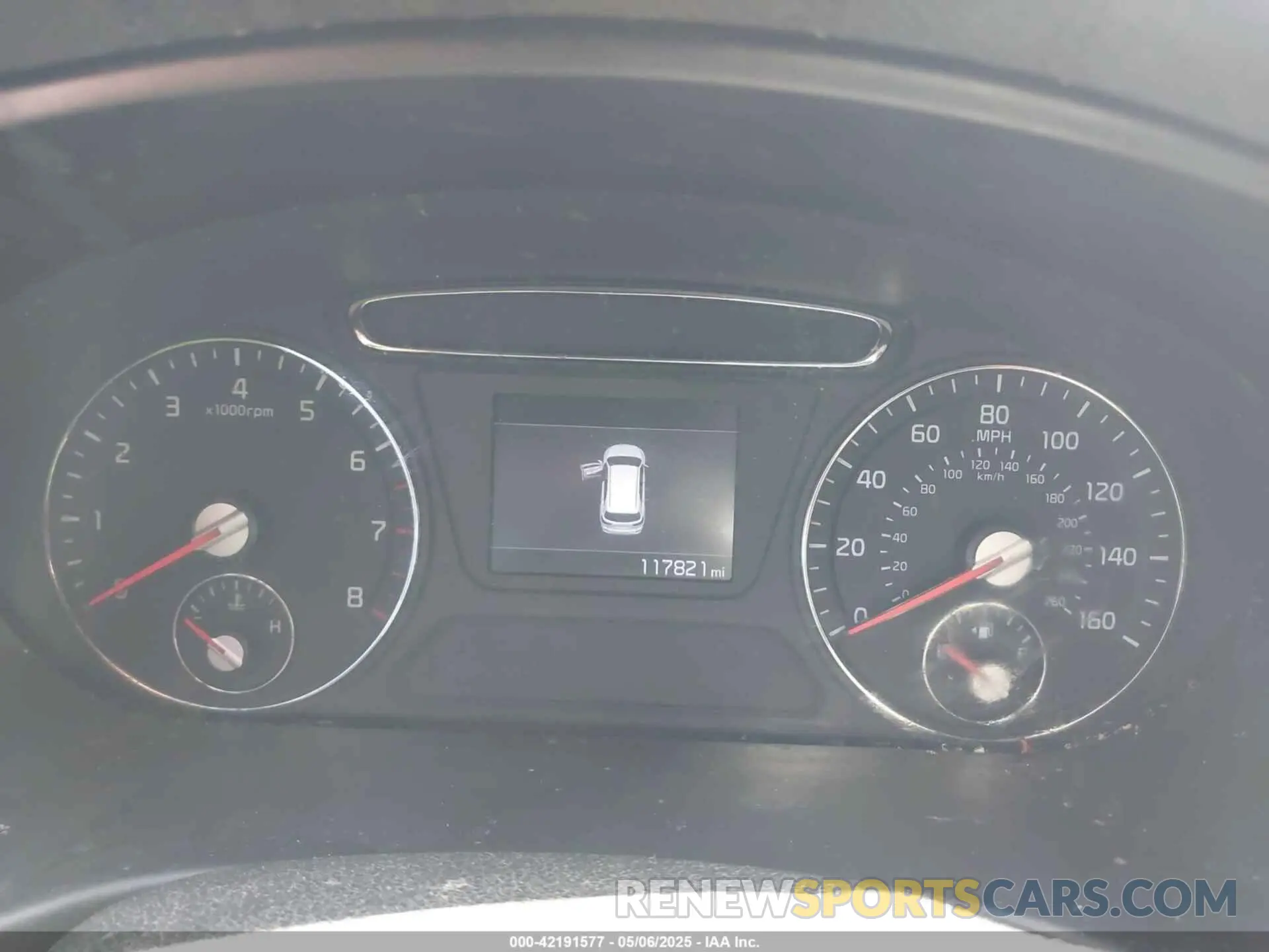 7 Photograph of a damaged car 5XYPG4A34KG574303 KIA SORENTO 2019