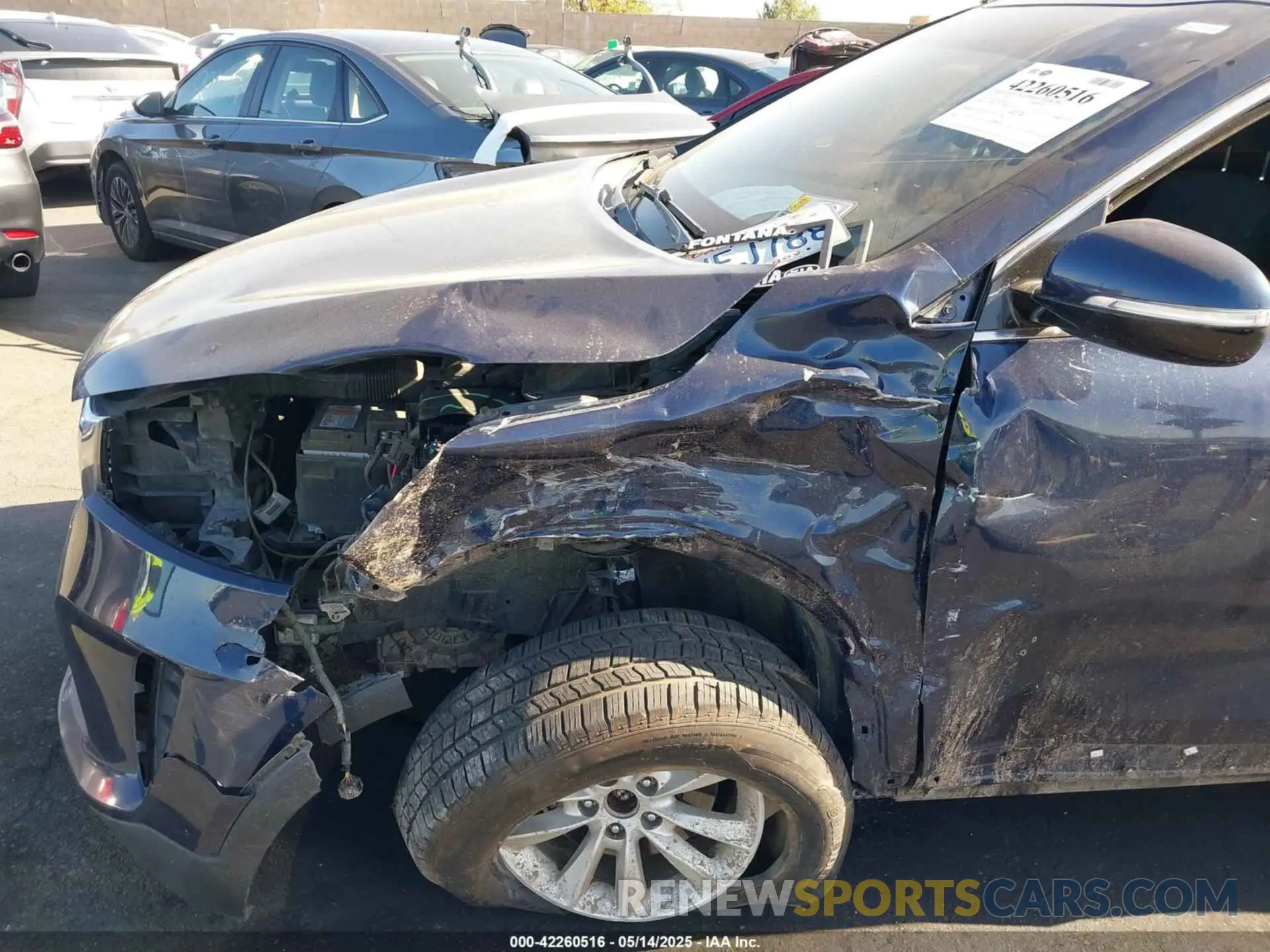 6 Photograph of a damaged car 5XYPG4A36KG529394 KIA SORENTO 2019