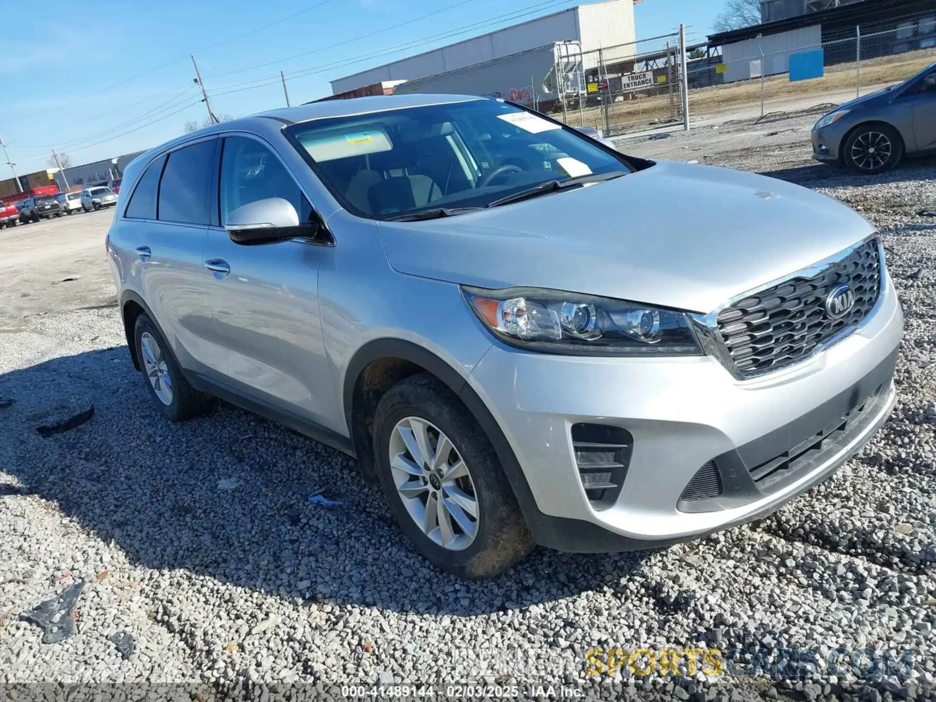 1 Фотография поврежденного автомобиля 5XYPG4A36KG583391 KIA SORENTO 2019