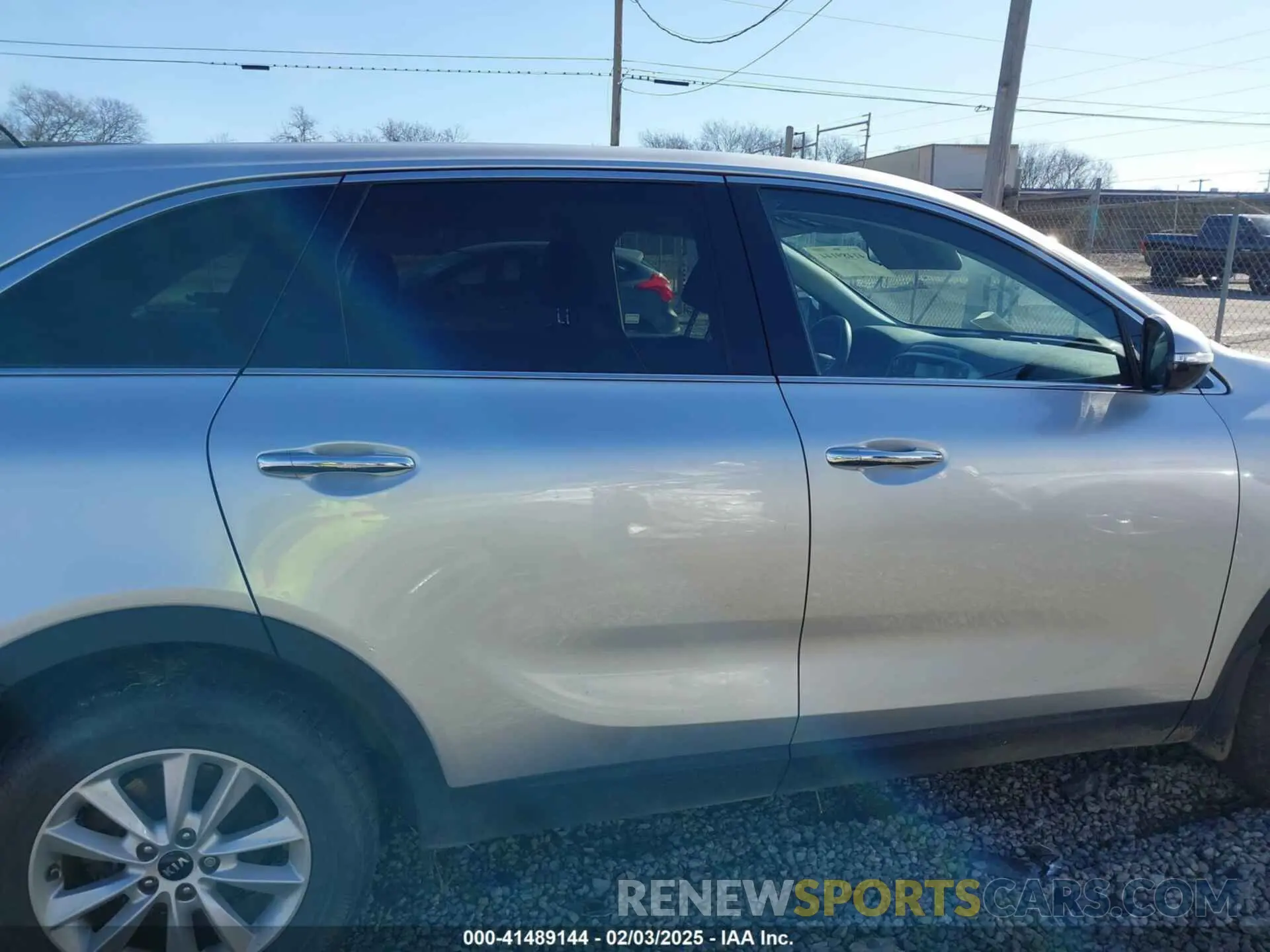 13 Фотография поврежденного автомобиля 5XYPG4A36KG583391 KIA SORENTO 2019