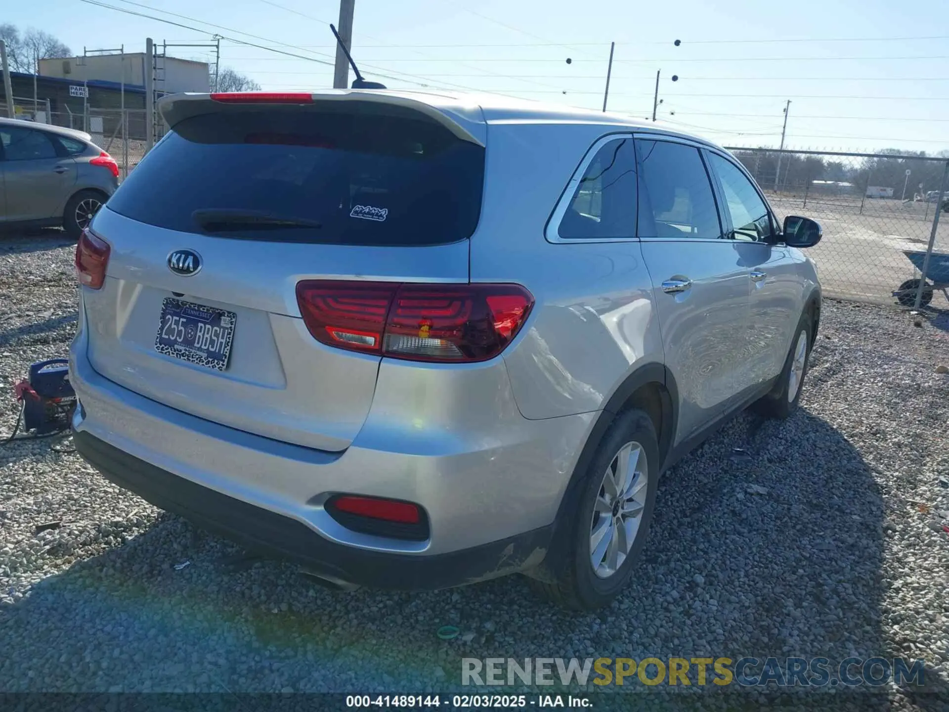 4 Фотография поврежденного автомобиля 5XYPG4A36KG583391 KIA SORENTO 2019