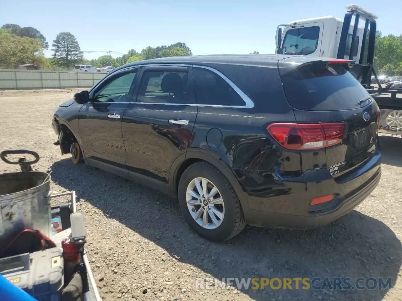 2 Фотография поврежденного автомобиля 5XYPG4A36KG588770 KIA SORENTO 2019
