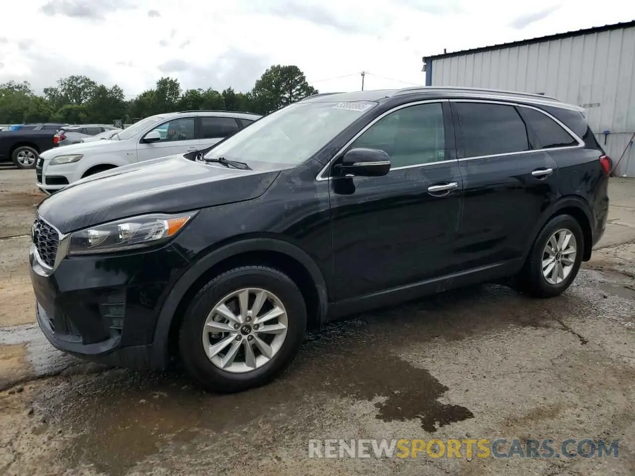 1 Photograph of a damaged car 5XYPG4A37KG480352 KIA SORENTO 2019