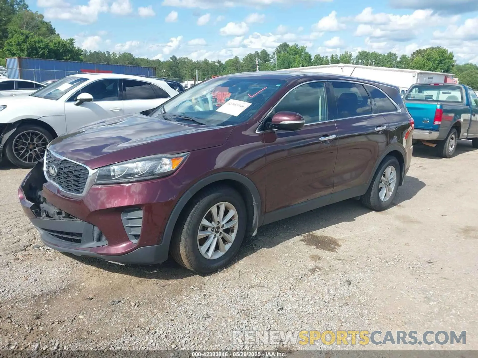 2 Photograph of a damaged car 5XYPG4A37KG508750 KIA SORENTO 2019