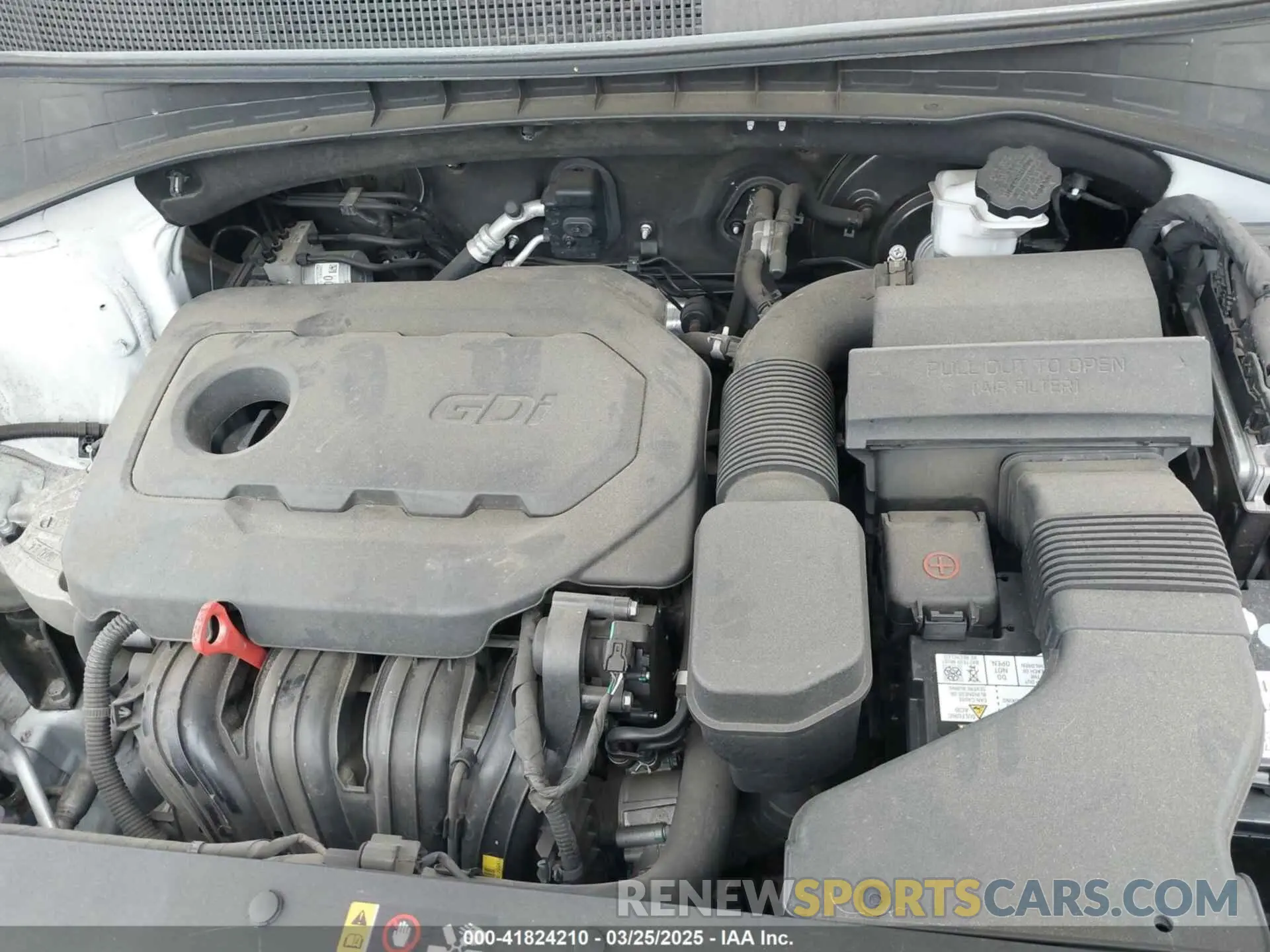 10 Photograph of a damaged car 5XYPG4A37KG524608 KIA SORENTO 2019
