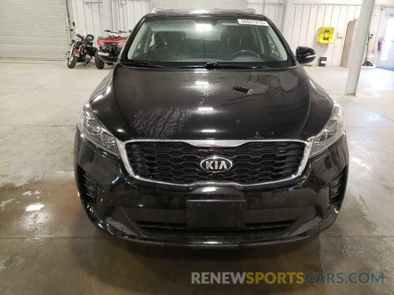 5 Photograph of a damaged car 5XYPG4A38KG451295 KIA SORENTO 2019