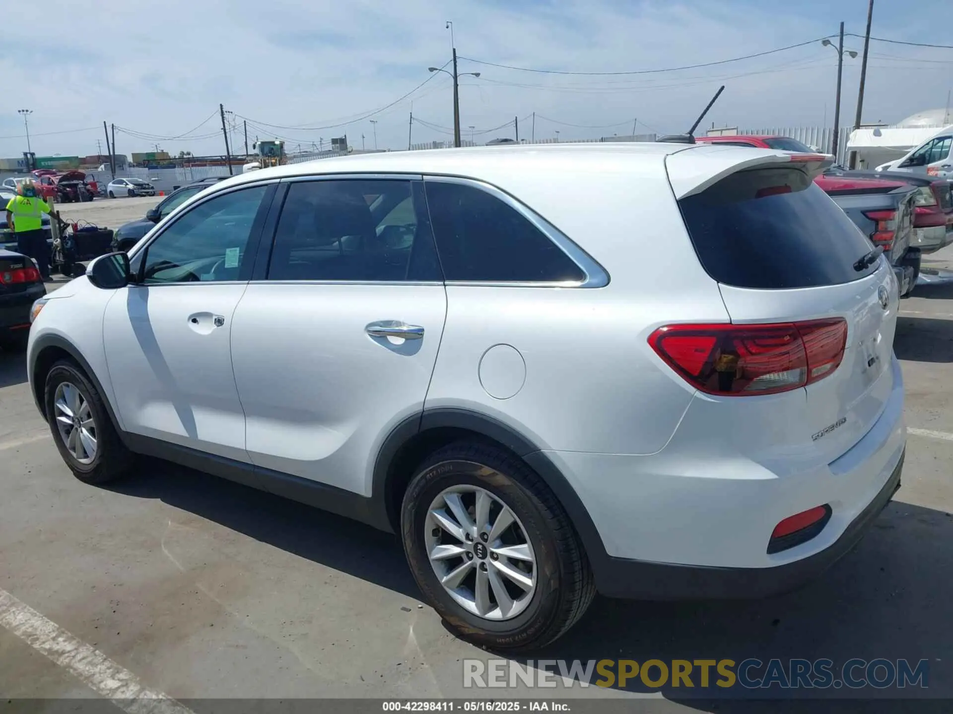 14 Фотография поврежденного автомобиля 5XYPG4A38KG550585 KIA SORENTO 2019