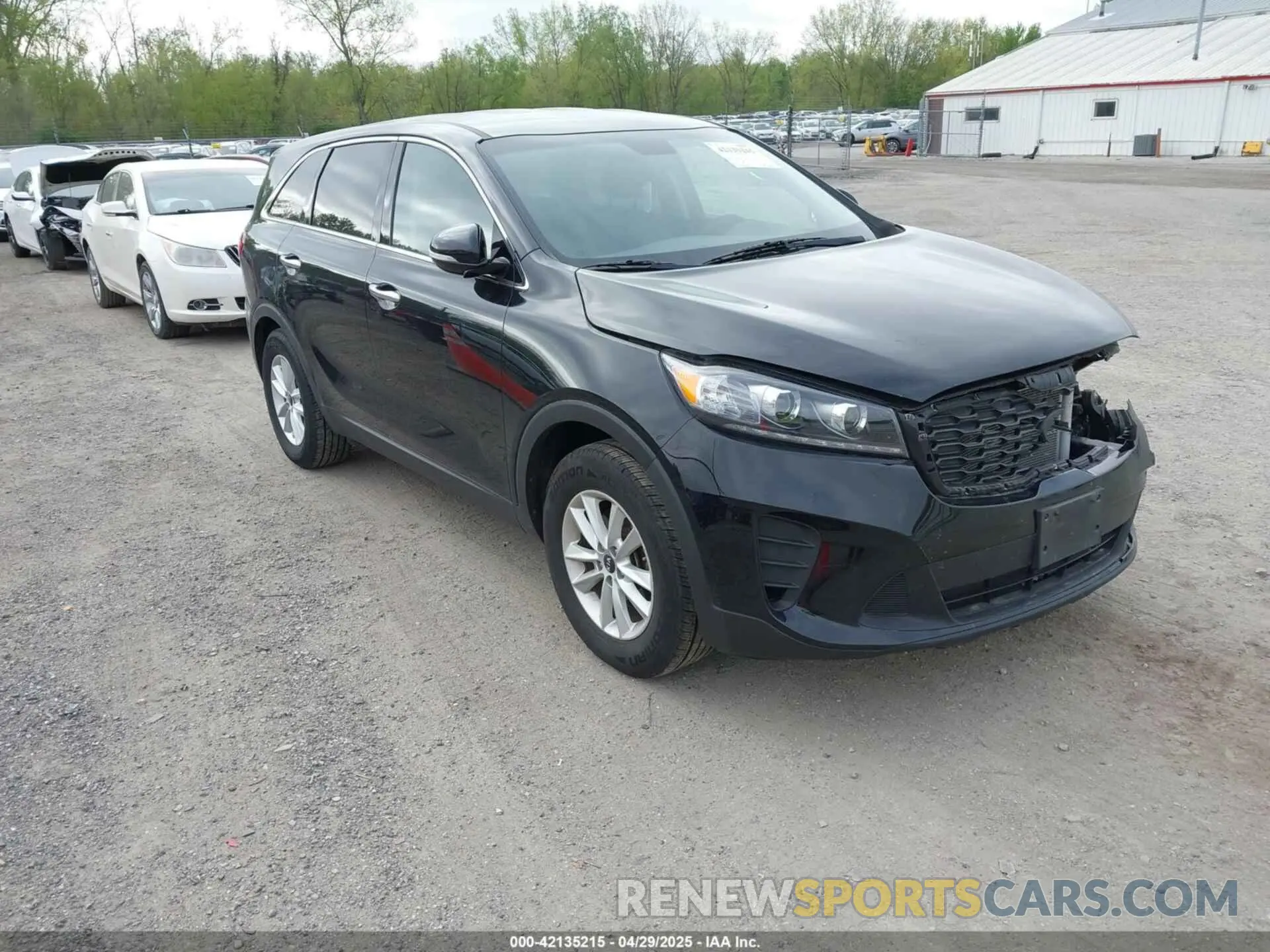 1 Photograph of a damaged car 5XYPG4A38KG576667 KIA SORENTO 2019