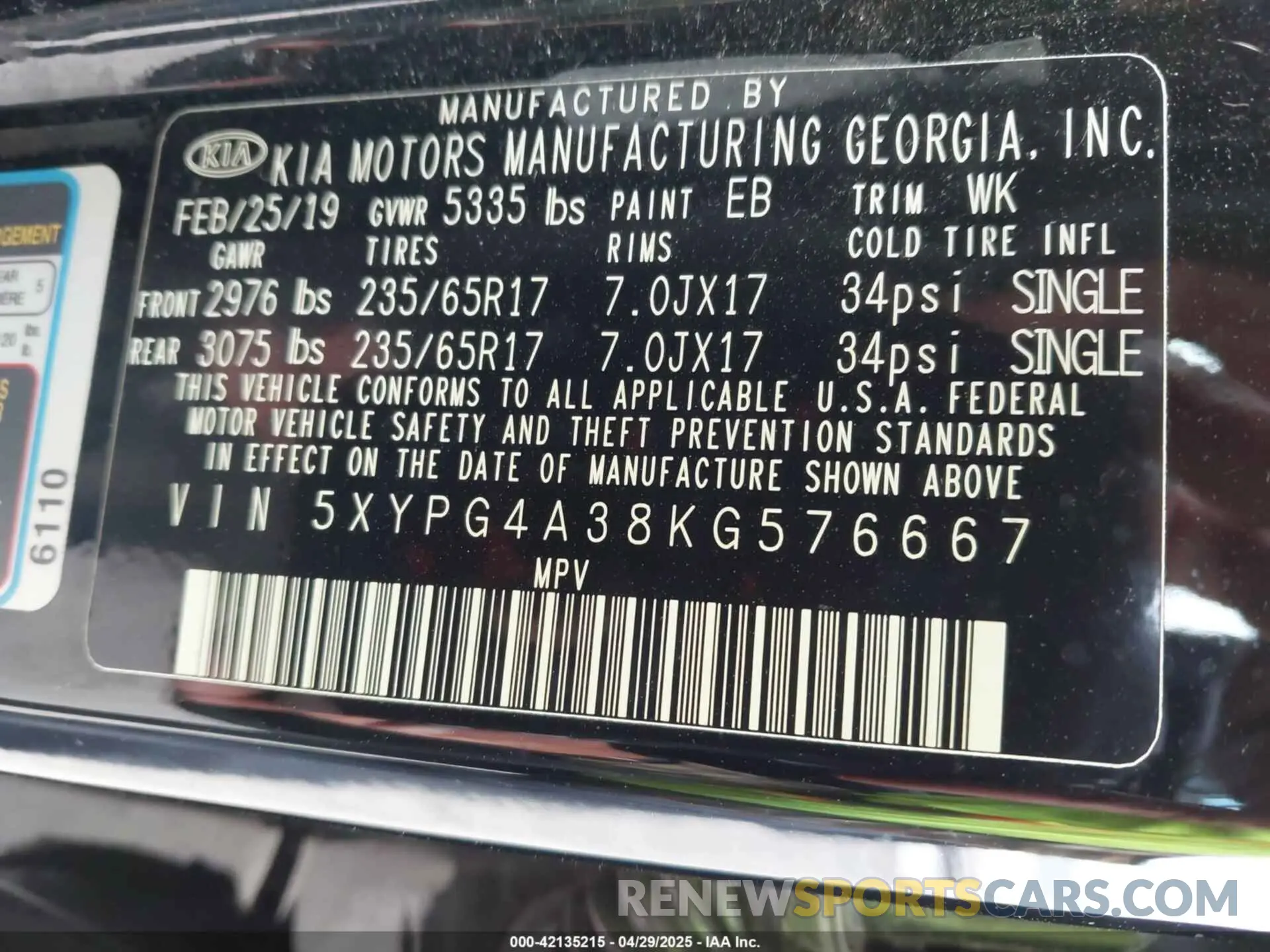 9 Photograph of a damaged car 5XYPG4A38KG576667 KIA SORENTO 2019