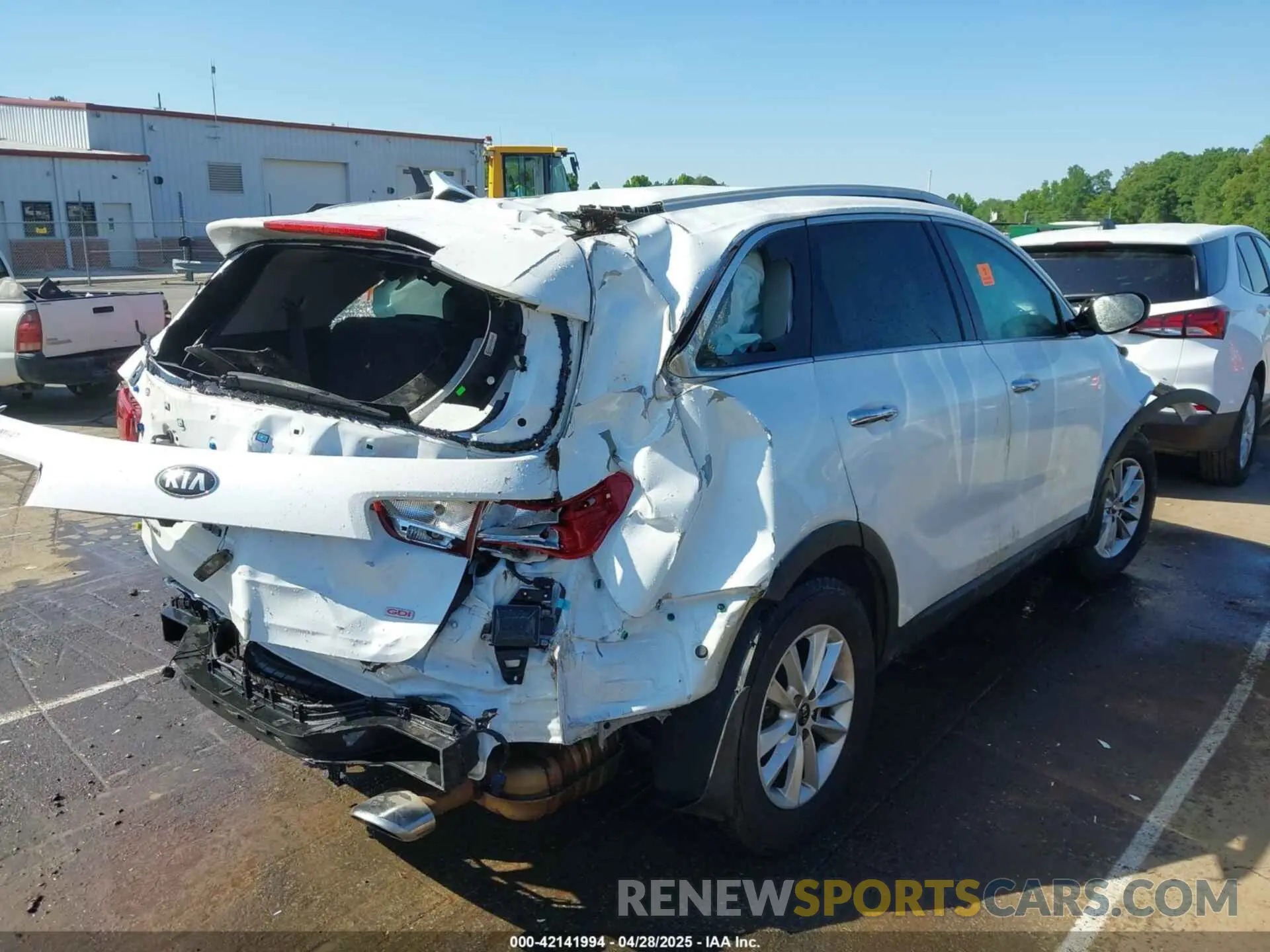 4 Фотография поврежденного автомобиля 5XYPG4A39KG448048 KIA SORENTO 2019