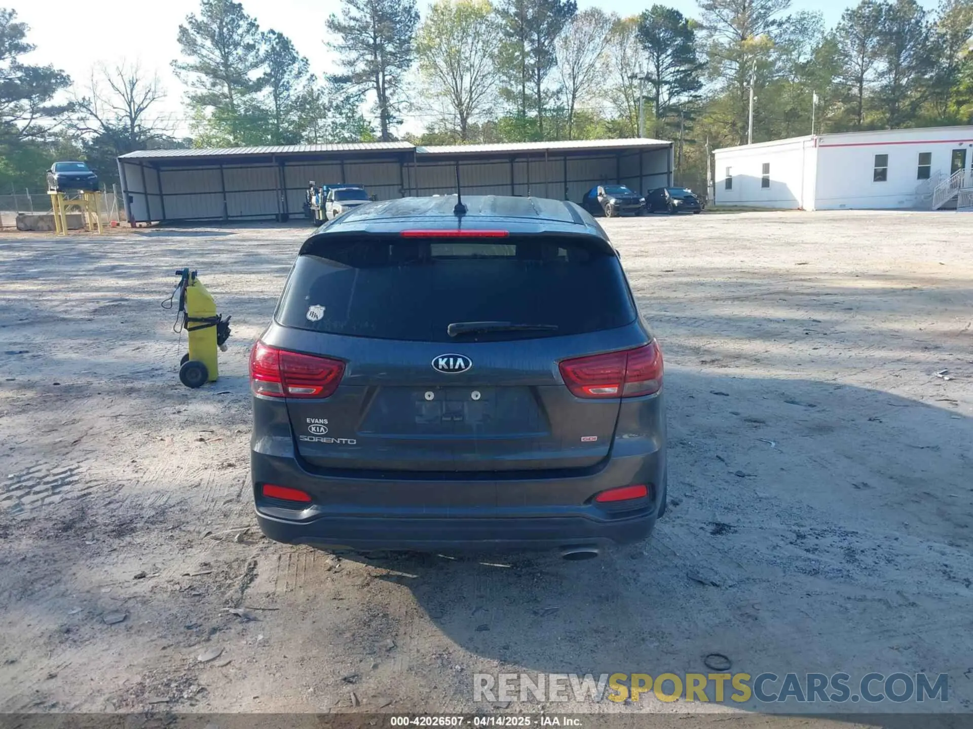 16 Фотография поврежденного автомобиля 5XYPG4A39KG523363 KIA SORENTO 2019