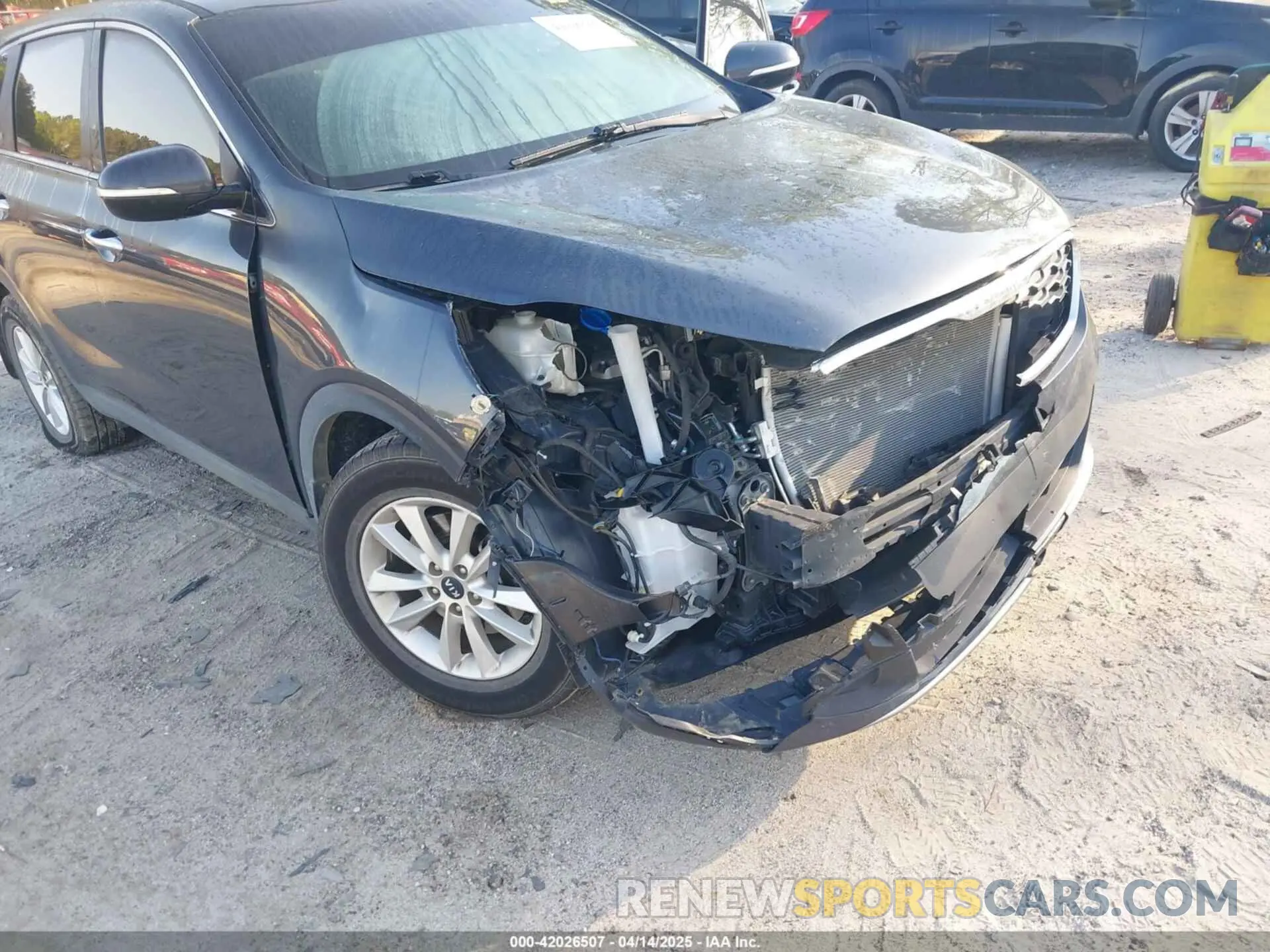 6 Фотография поврежденного автомобиля 5XYPG4A39KG523363 KIA SORENTO 2019