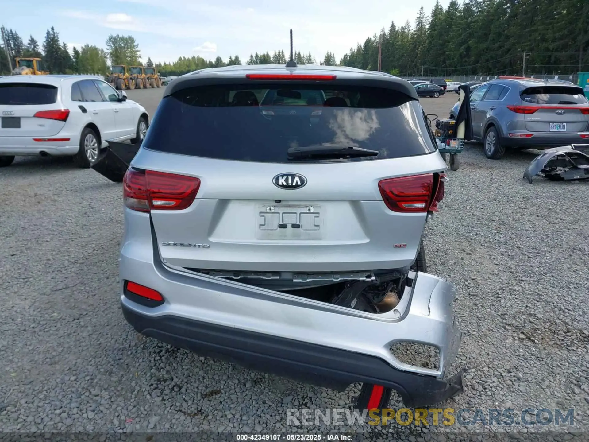 16 Фотография поврежденного автомобиля 5XYPG4A39KG595941 KIA SORENTO 2019
