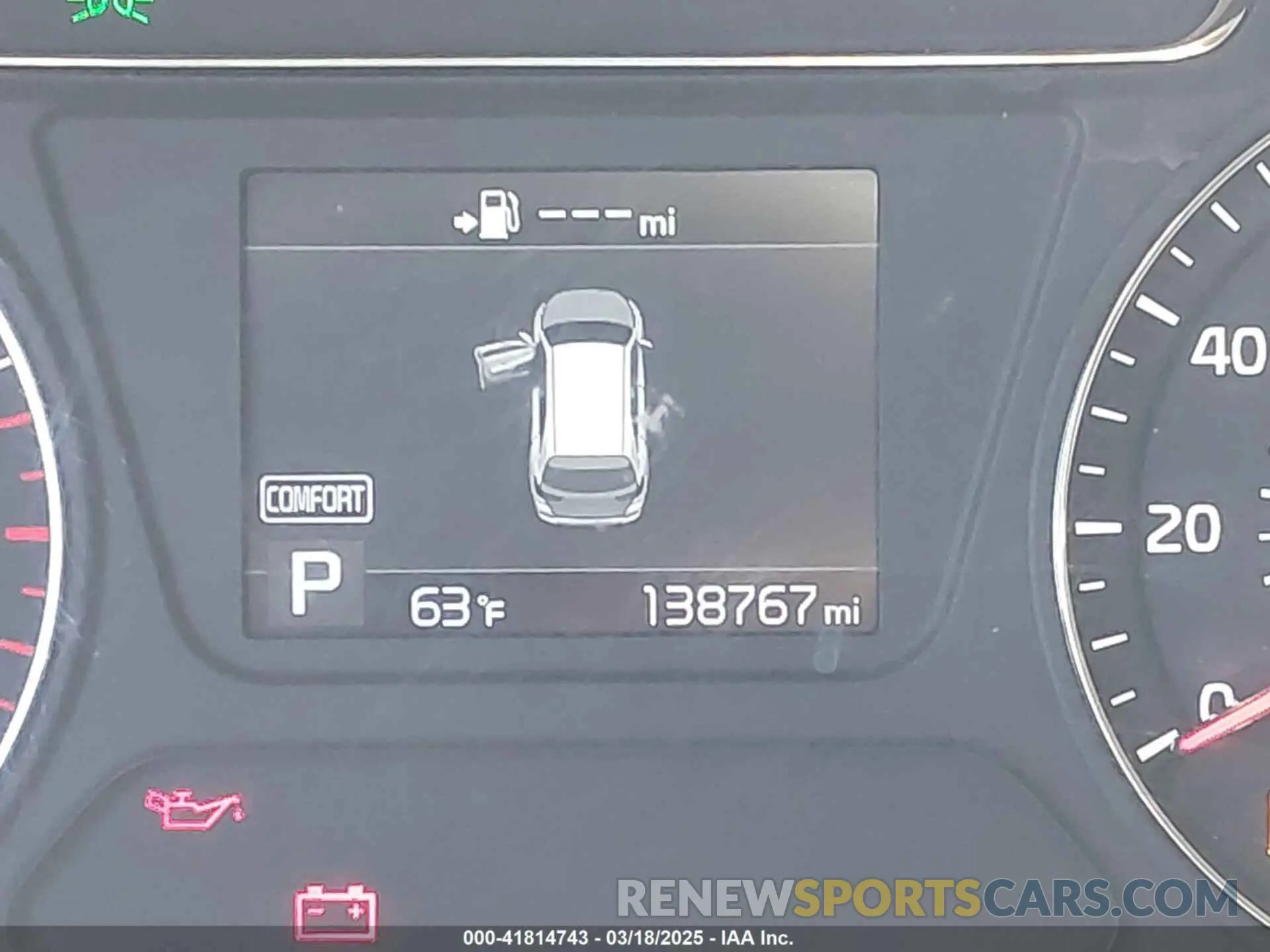 15 Photograph of a damaged car 5XYPG4A3XKG523100 KIA SORENTO 2019