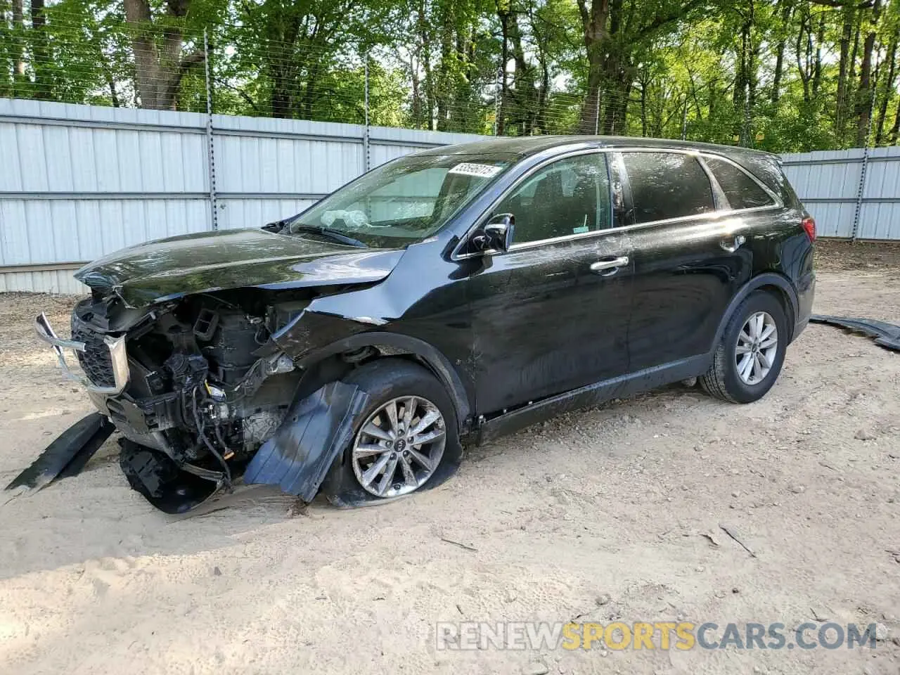 1 Photograph of a damaged car 5XYPG4A3XKG542620 KIA SORENTO 2019