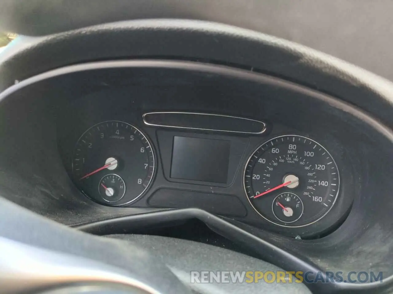 9 Photograph of a damaged car 5XYPG4A3XKG557764 KIA SORENTO 2019