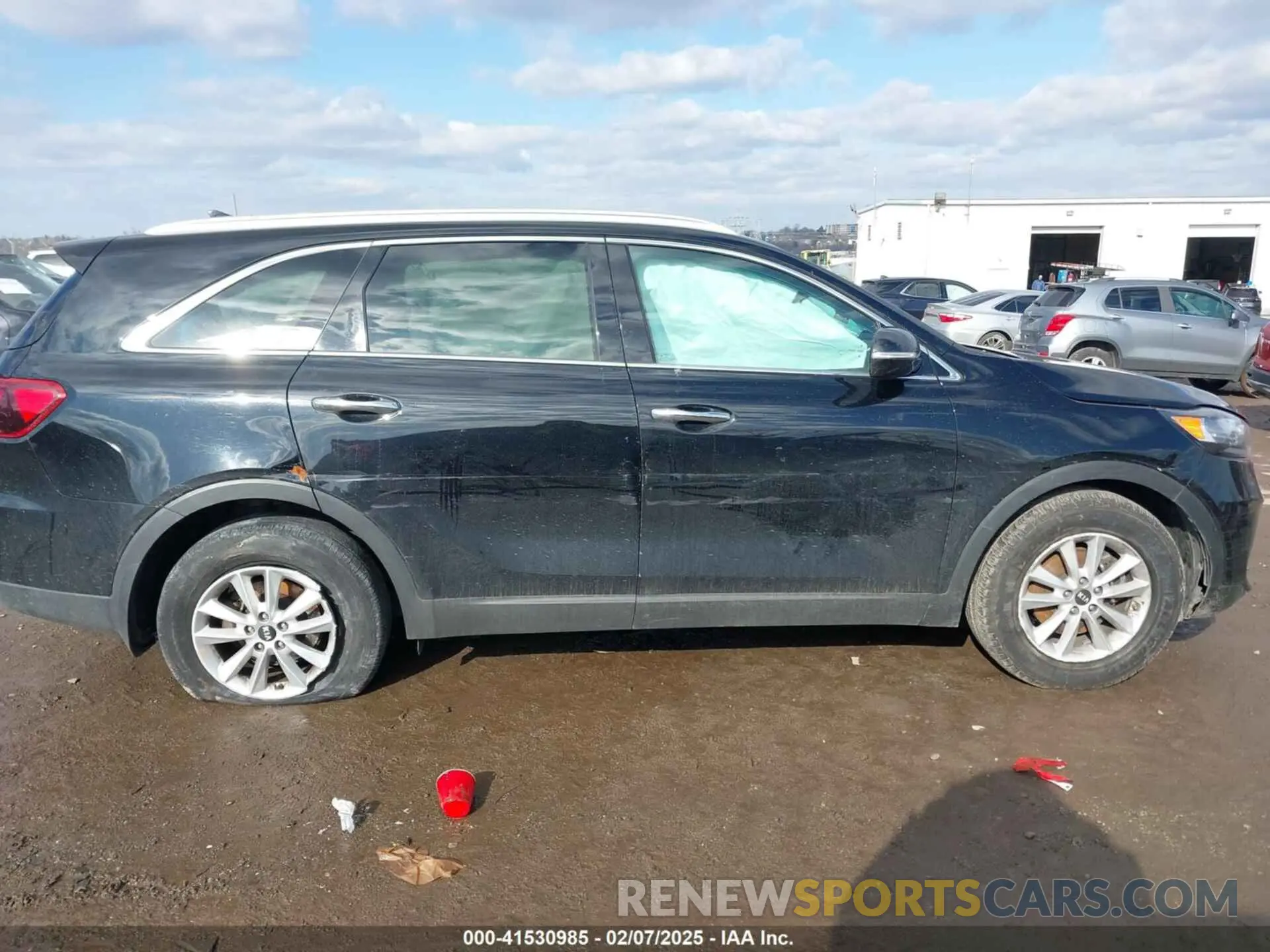 12 Photograph of a damaged car 5XYPG4A3XKG592630 KIA SORENTO 2019