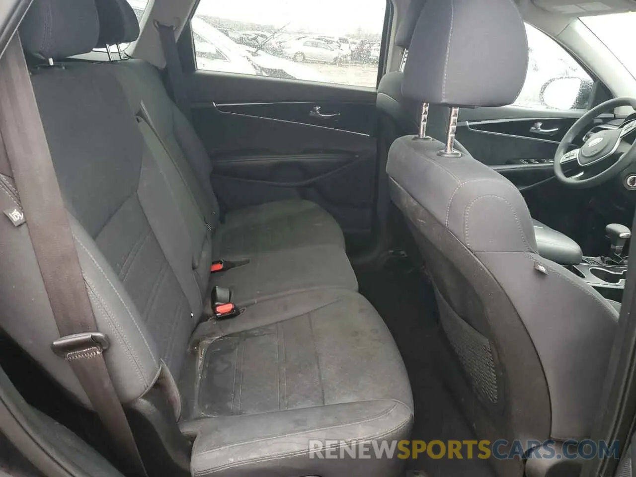 11 Фотография поврежденного автомобиля 5XYPG4A3XKG592725 KIA SORENTO 2019