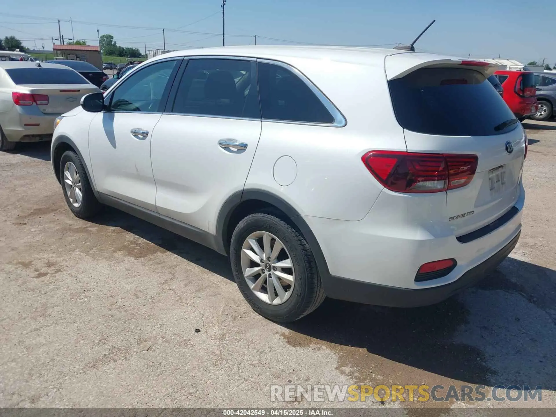 3 Фотография поврежденного автомобиля 5XYPG4A50KG565227 KIA SORENTO 2019