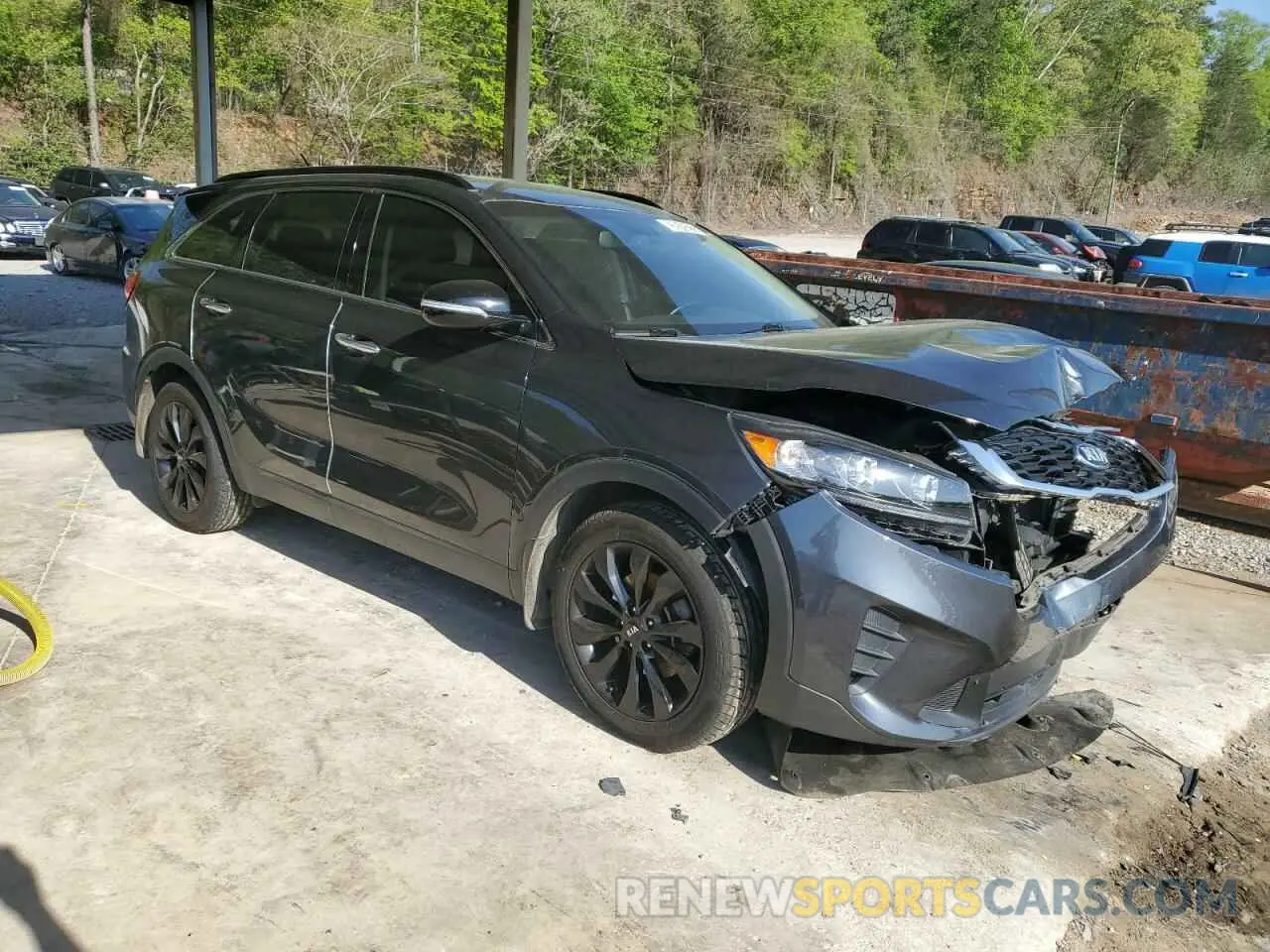 4 Photograph of a damaged car 5XYPG4A50KG605564 KIA SORENTO 2019