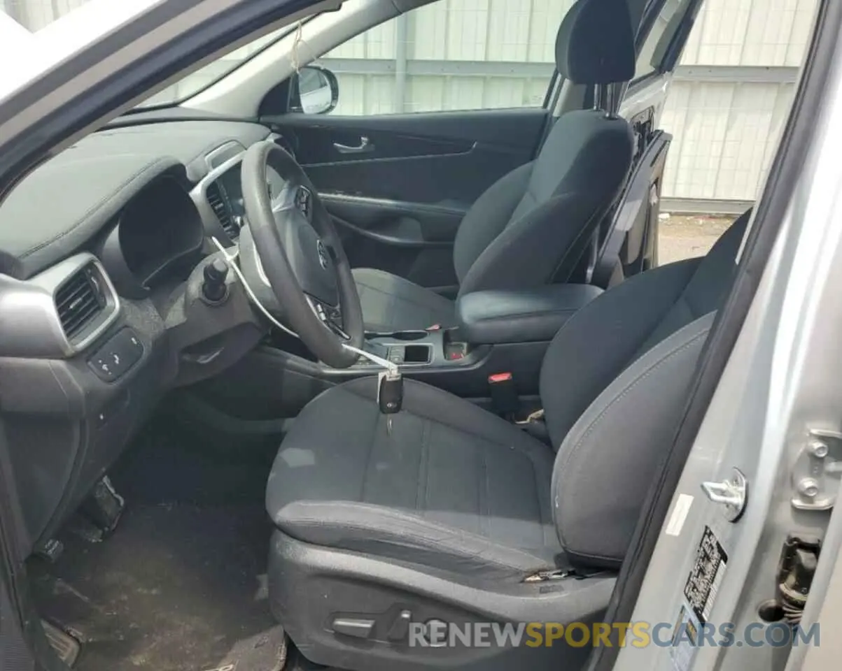7 Photograph of a damaged car 5XYPG4A51KG561090 KIA SORENTO 2019