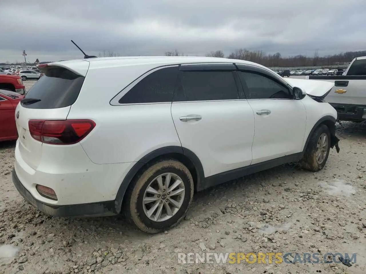 3 Фотография поврежденного автомобиля 5XYPG4A52KG494919 KIA SORENTO 2019