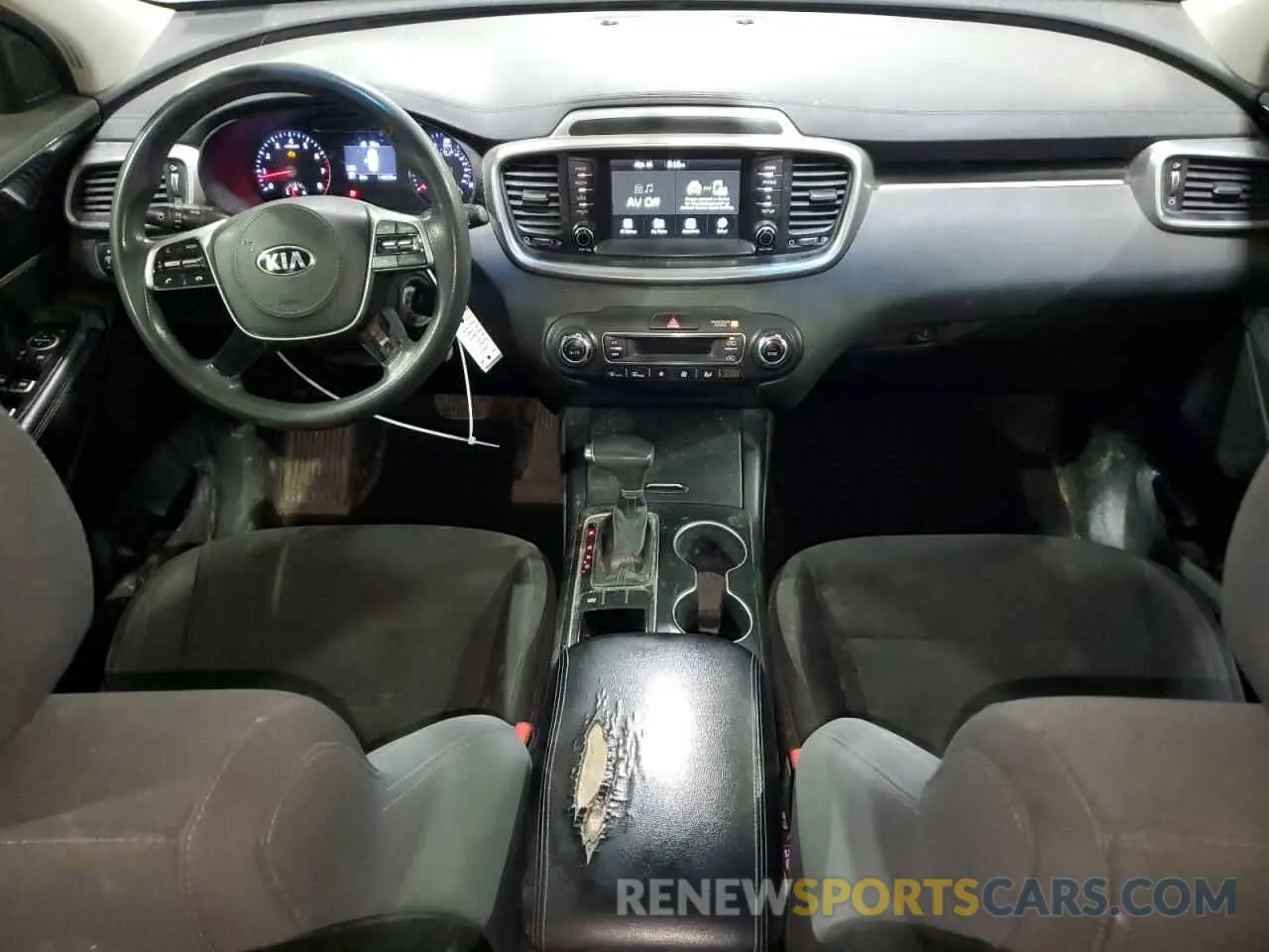 8 Фотография поврежденного автомобиля 5XYPG4A54KG509565 KIA SORENTO 2019