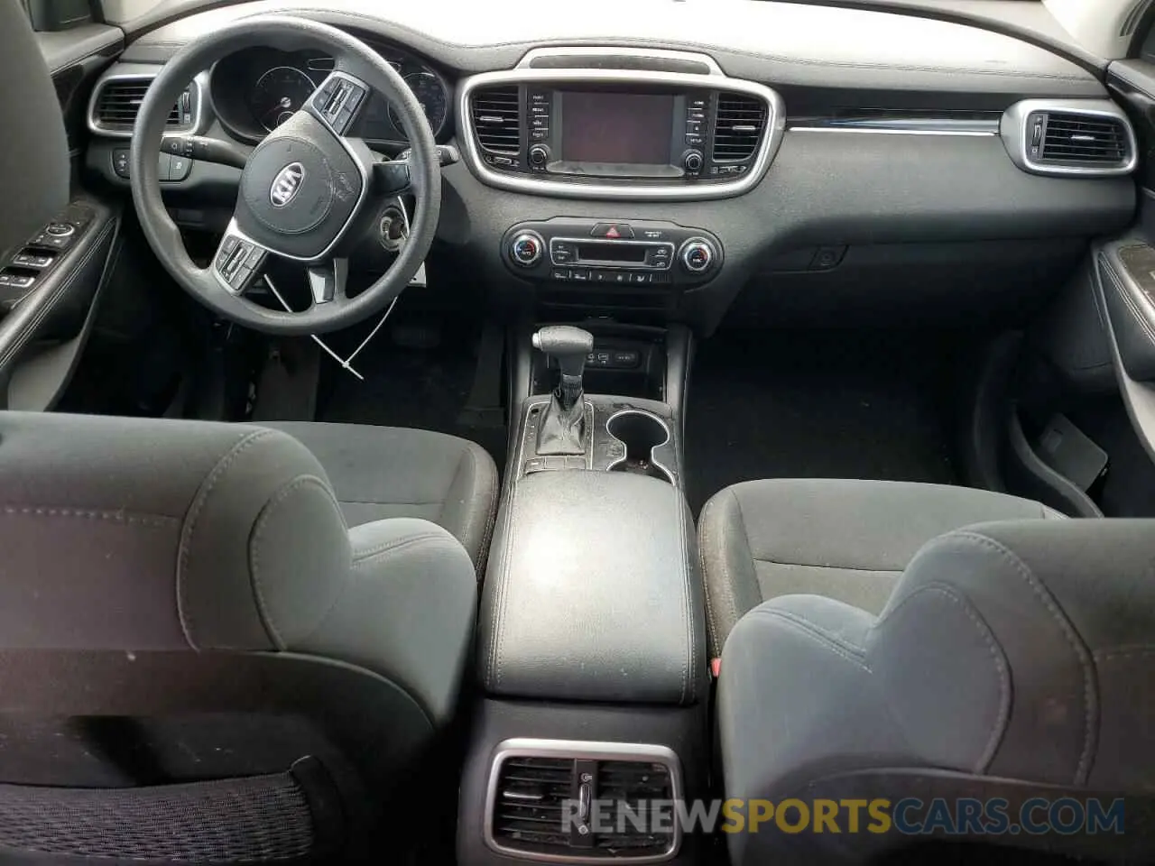 8 Фотография поврежденного автомобиля 5XYPG4A55KG492730 KIA SORENTO 2019