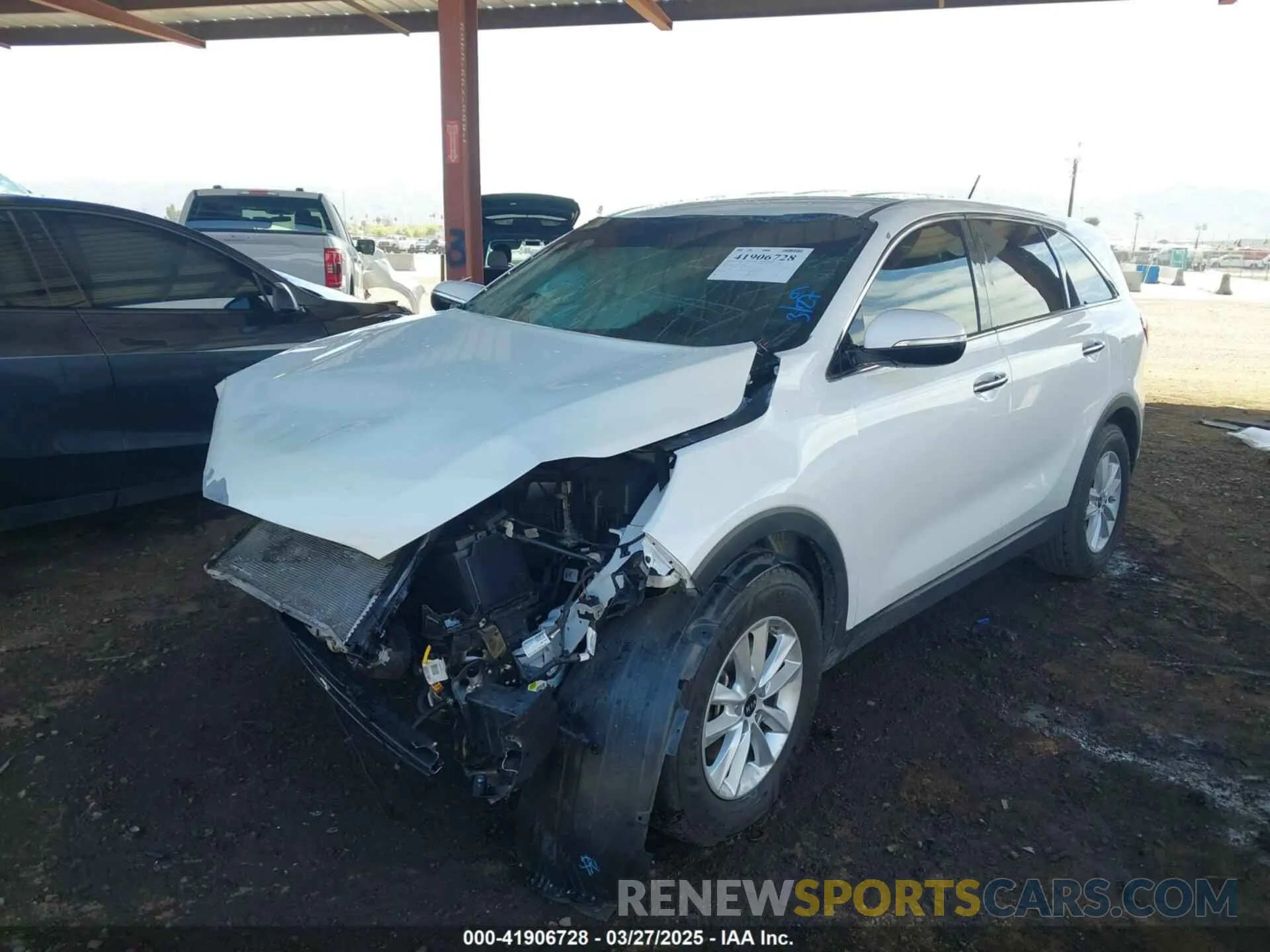 2 Фотография поврежденного автомобиля 5XYPG4A55KG558127 KIA SORENTO 2019
