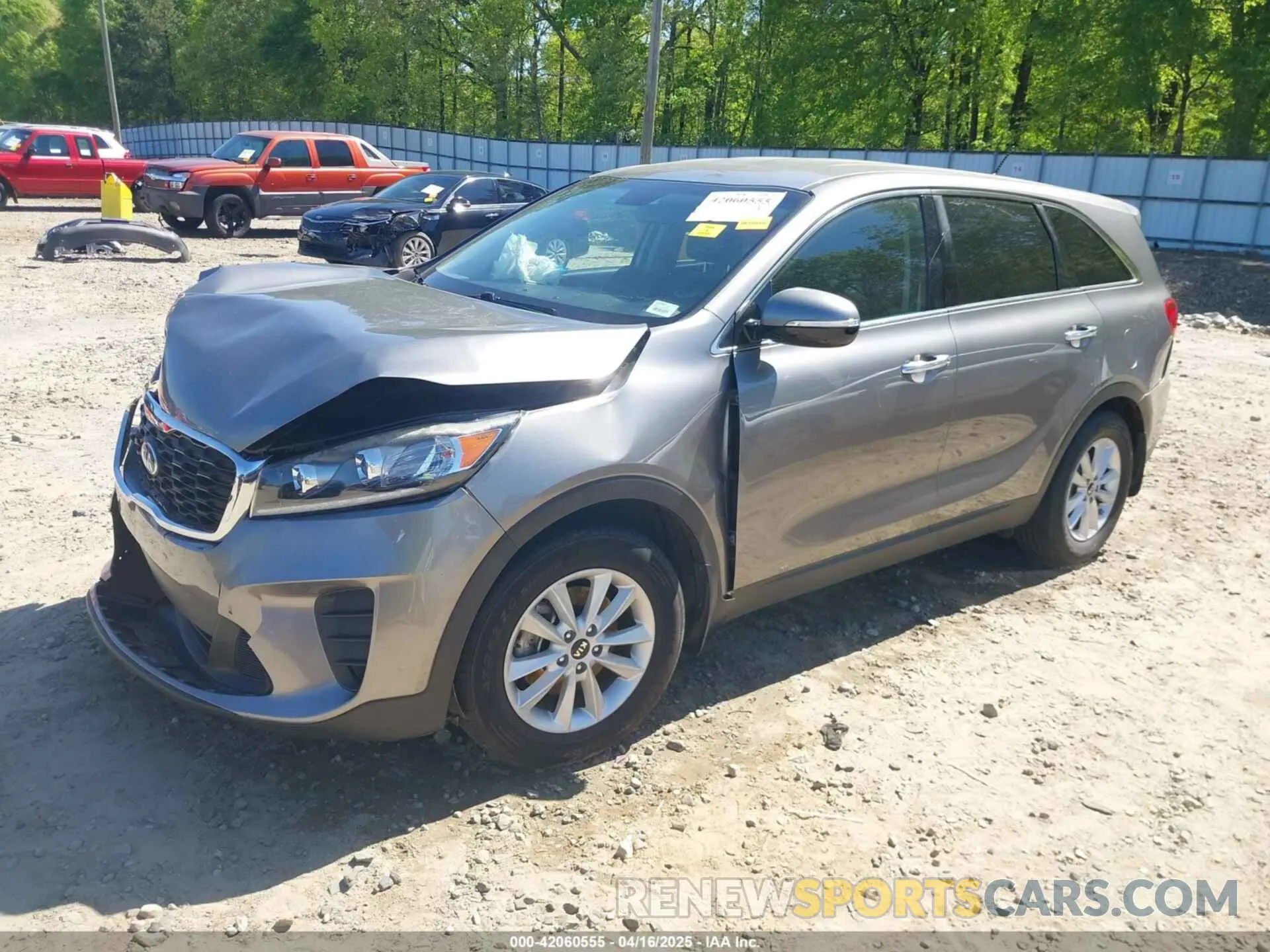 2 Photograph of a damaged car 5XYPG4A57KG494222 KIA SORENTO 2019