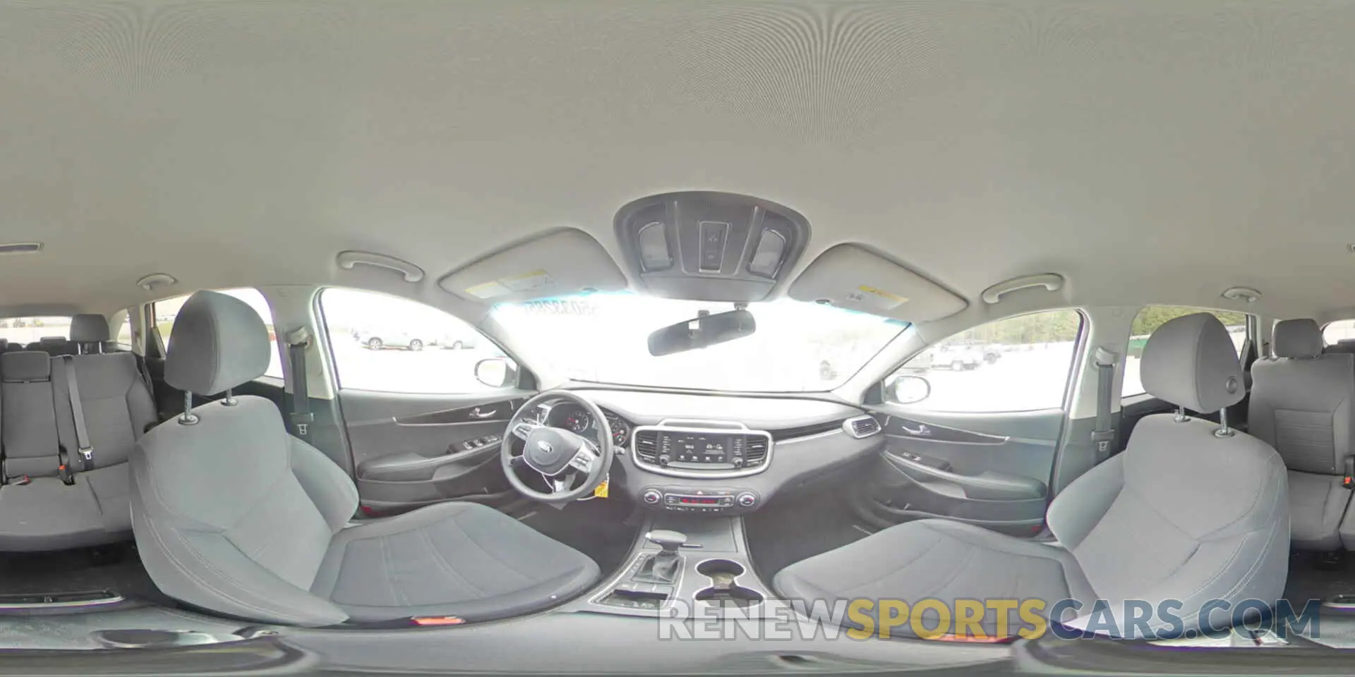 15 Photograph of a damaged car 5XYPG4A59KG576937 KIA SORENTO 2019