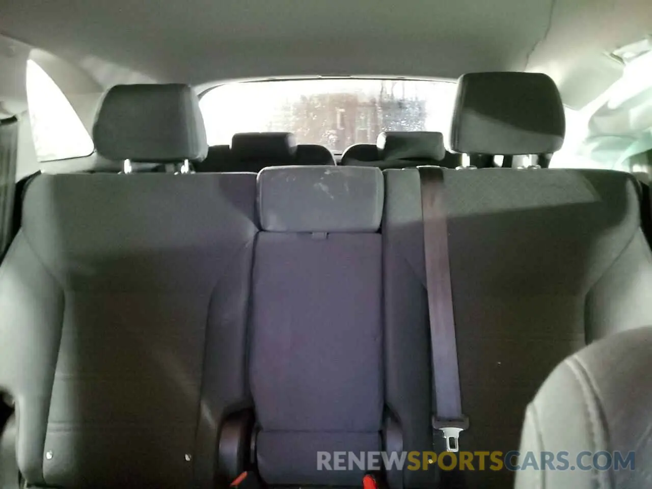 10 Photograph of a damaged car 5XYPGDA30KG514809 KIA SORENTO 2019